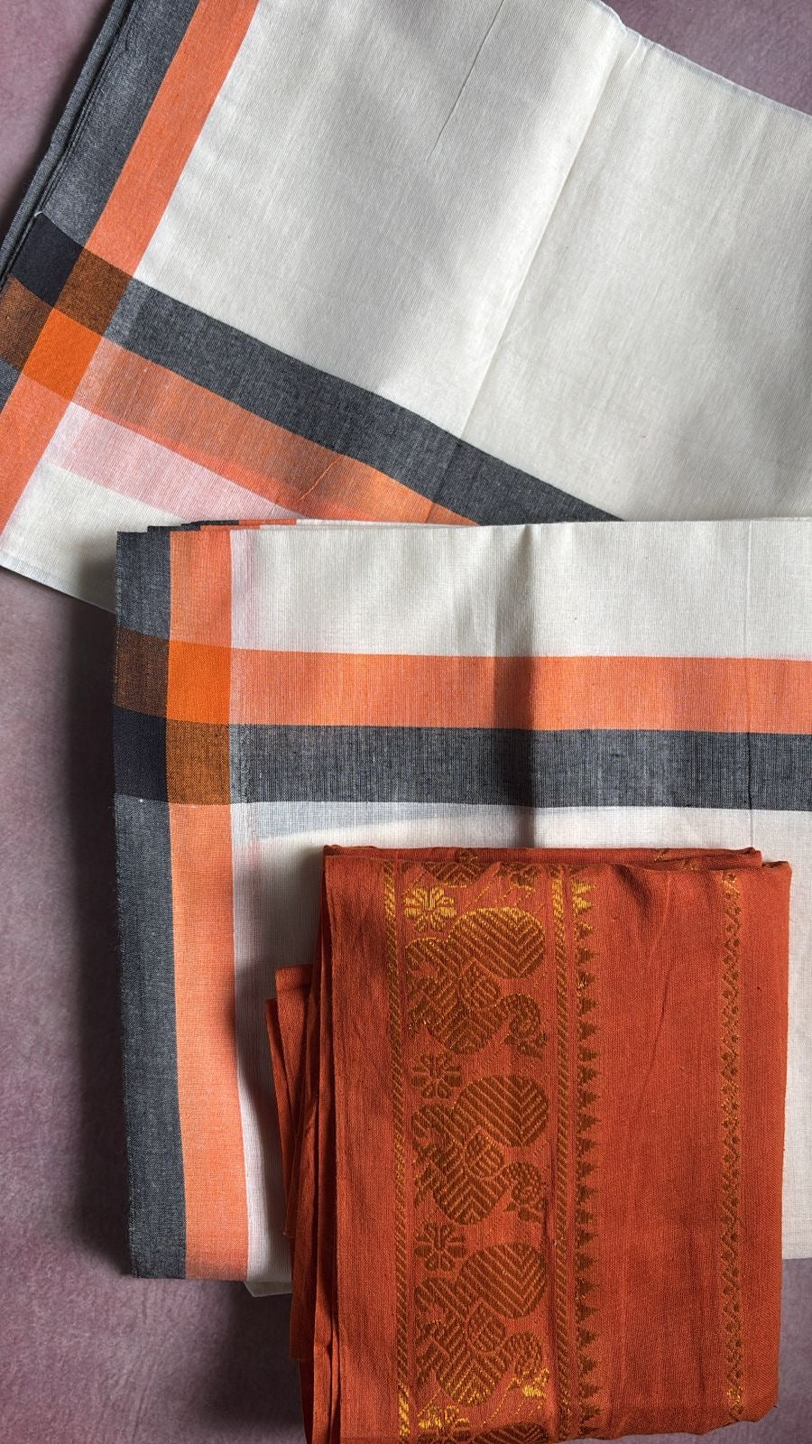Mulloth pure cotton Set Mundu with sungudi cotton blouse piece orange