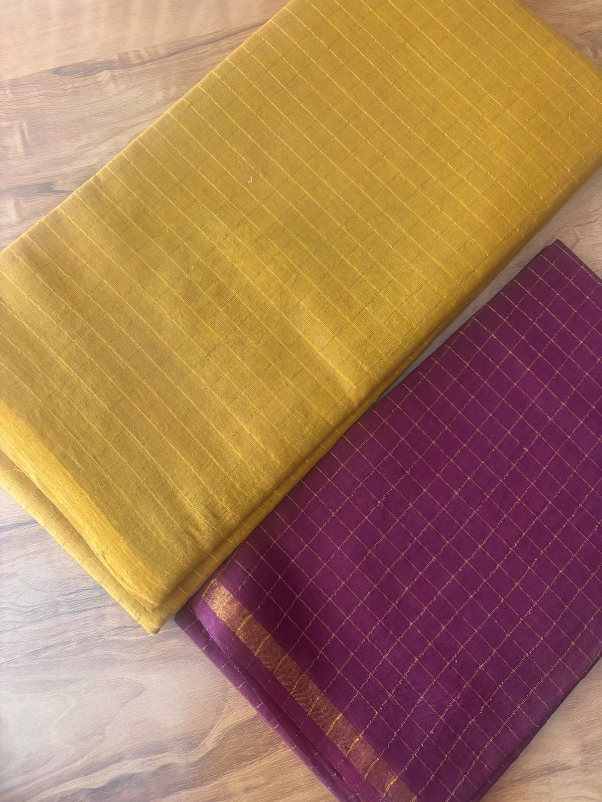 Mustard yellow Pentex border Sungudi handloom cotton Saree with Pentex border contrast wine maroon blouse piece