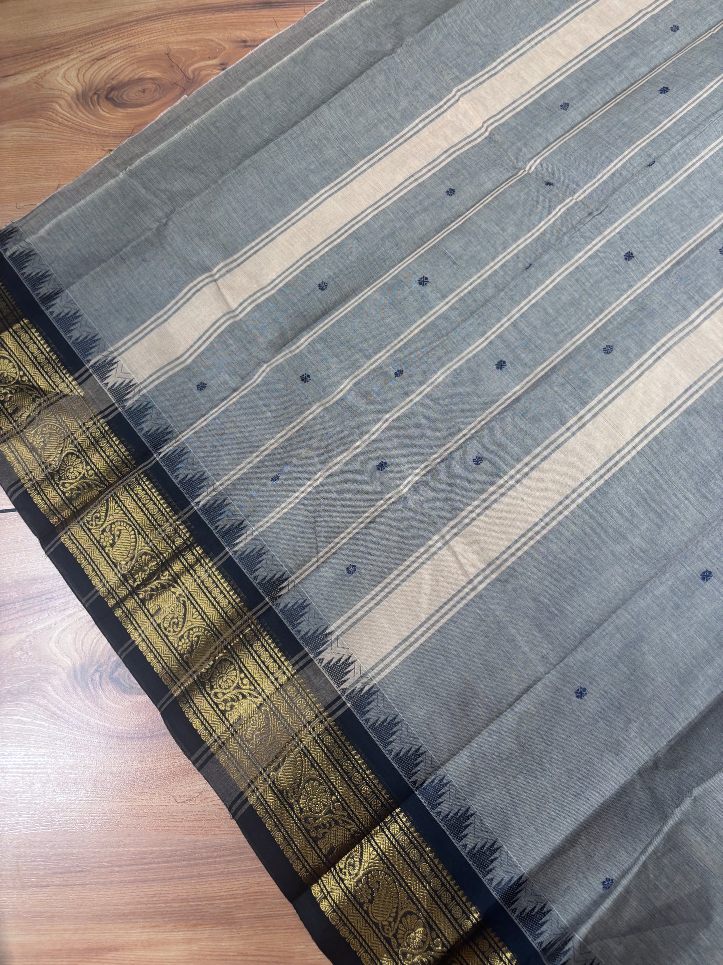 Grey black classic combo vintage Kanchi cotton Saree with buttas