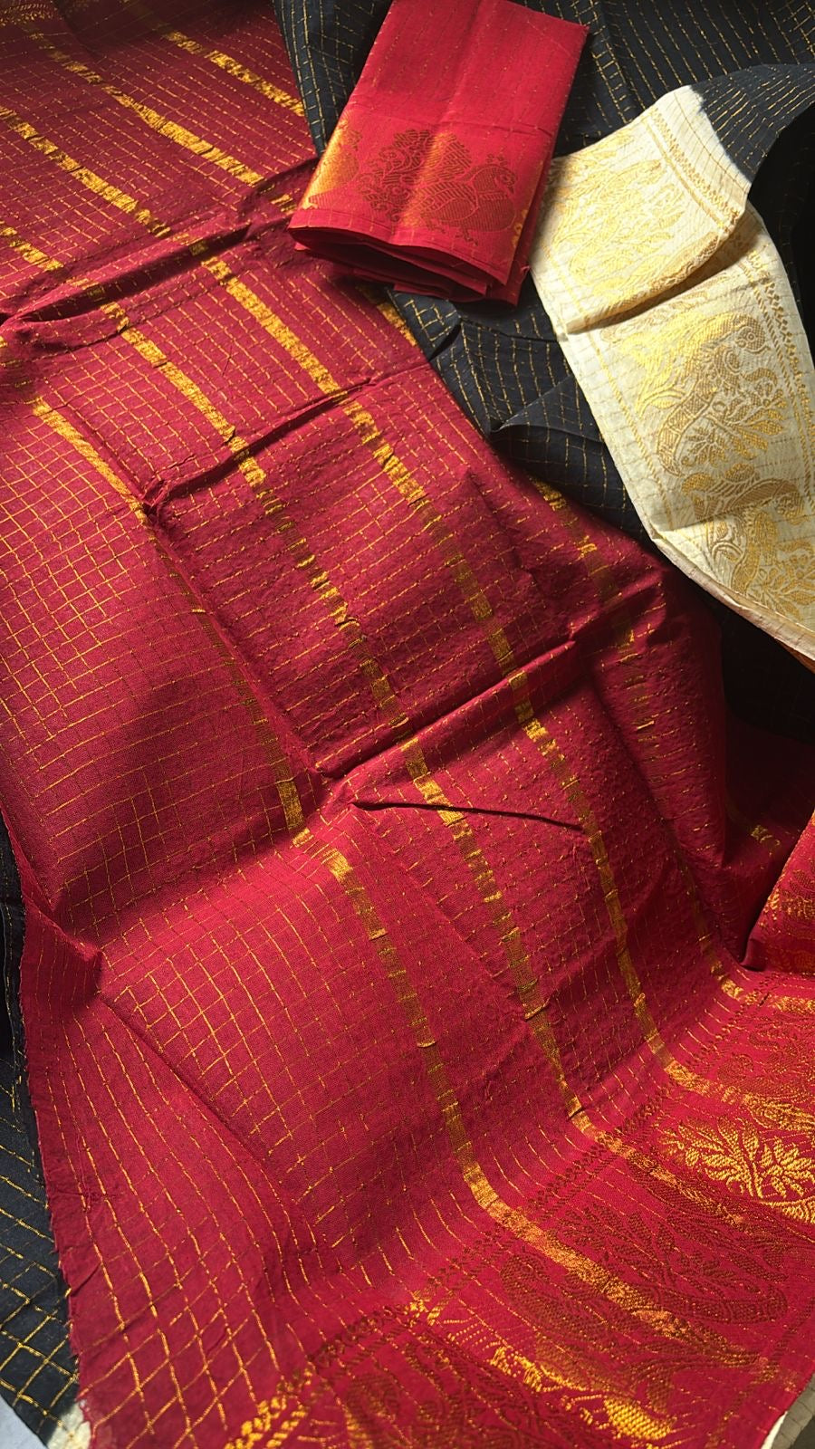 Tarangini ganga Jamuna zari kattam Sungudi Cotton Saree