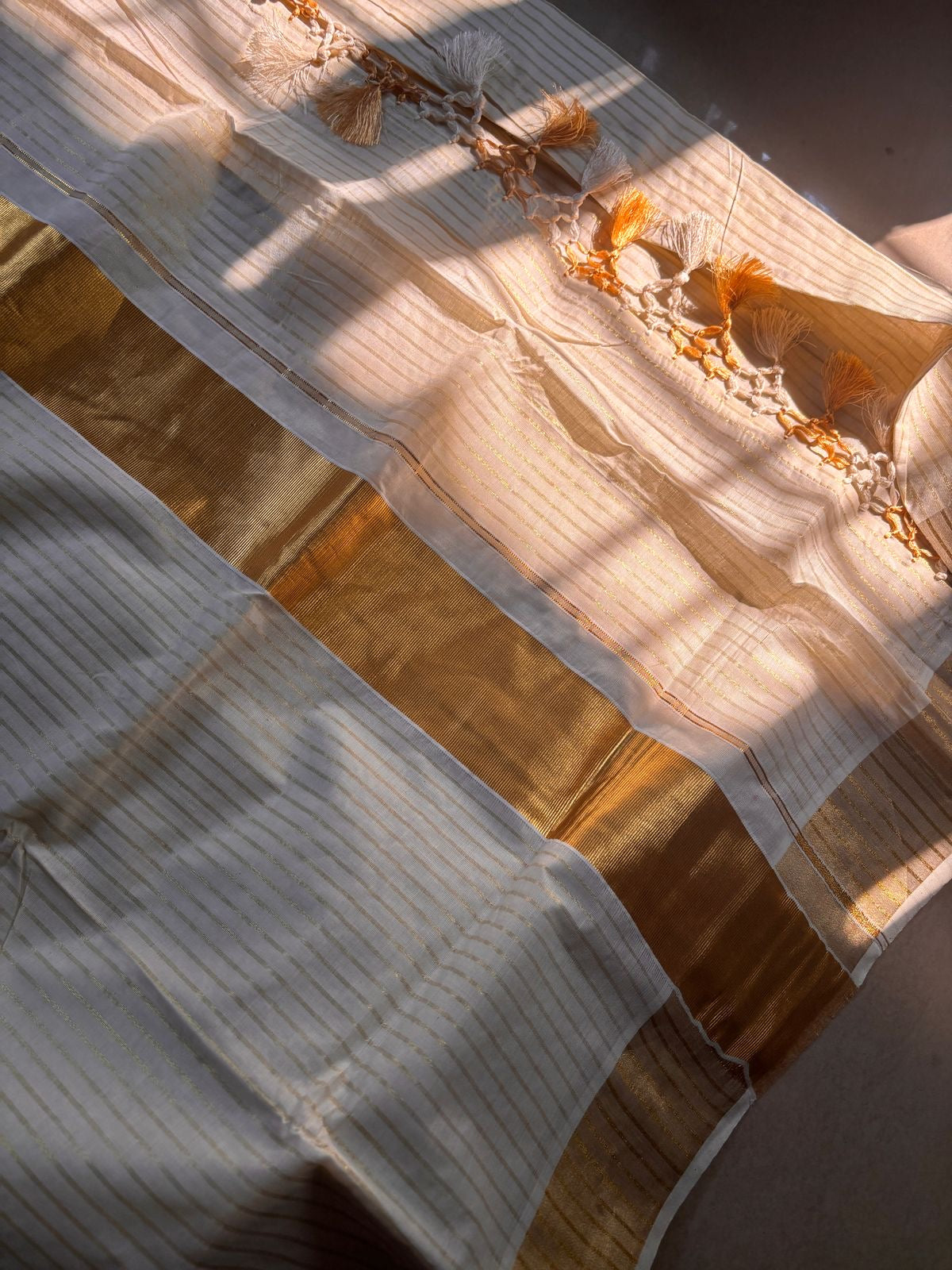 Sarvani Bridal premium golden zari striped Kerala Set Saree SAR10