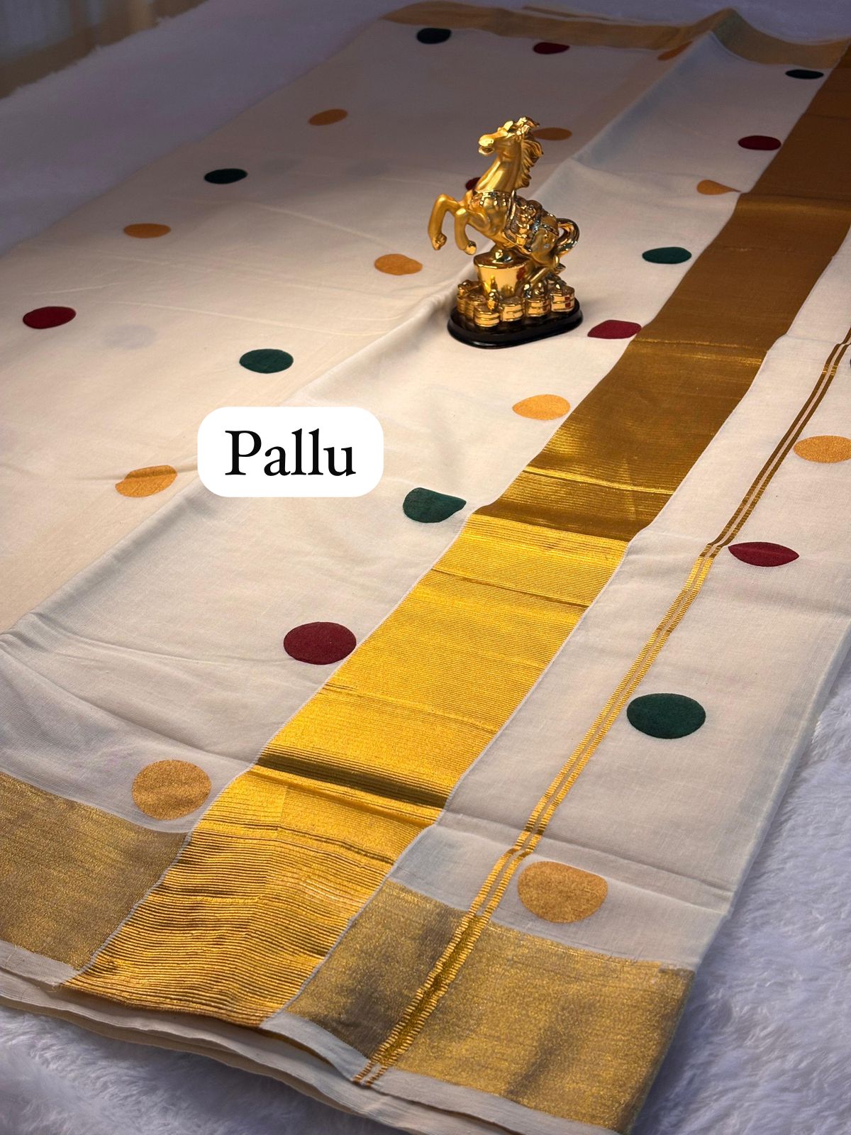 Multi colour polka Dot Kerala kasavu Saree