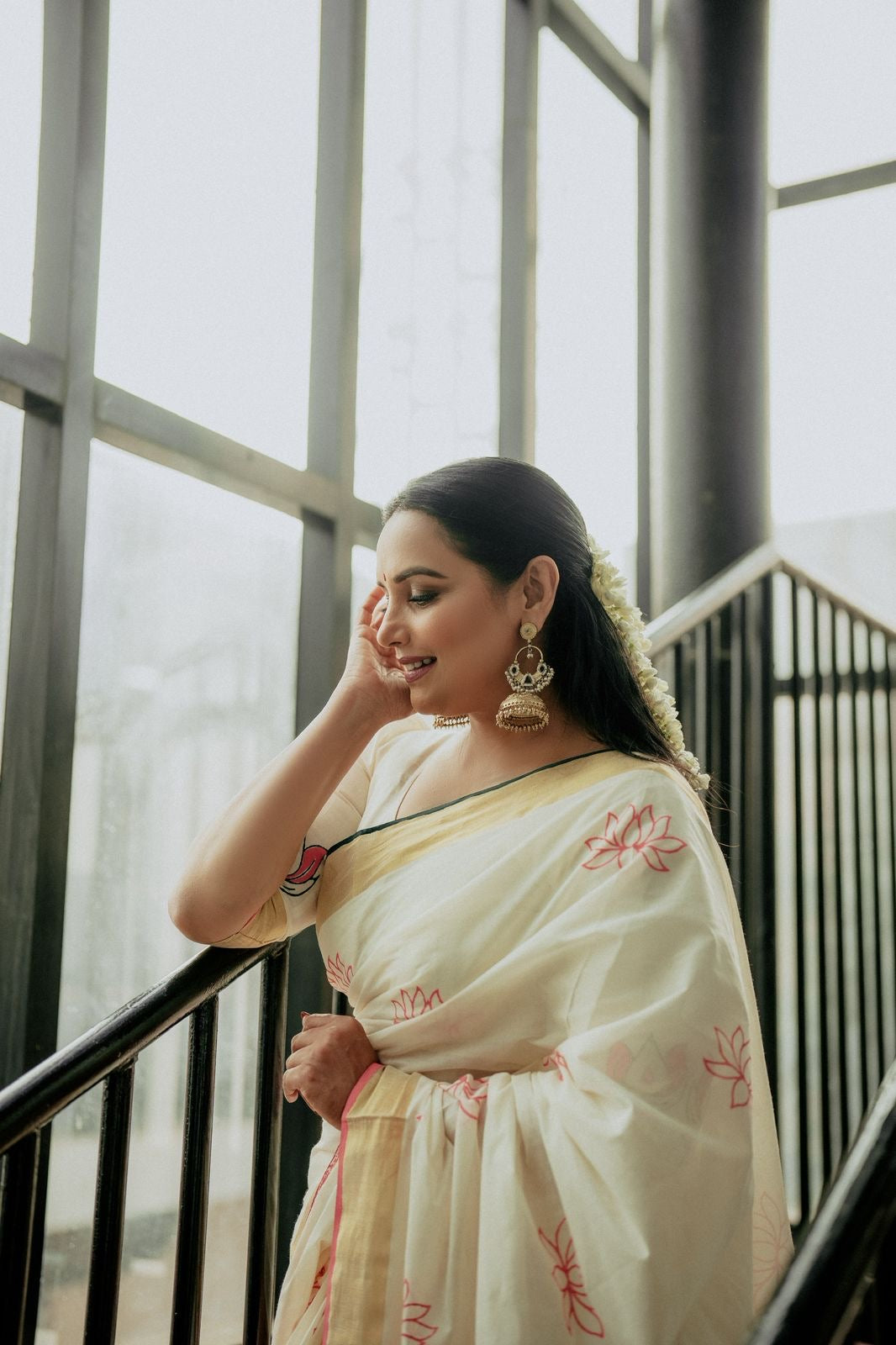 Sarvani Premium Hand block printed Kerala set saree pink lotus( Shwetha menon’s favourite)