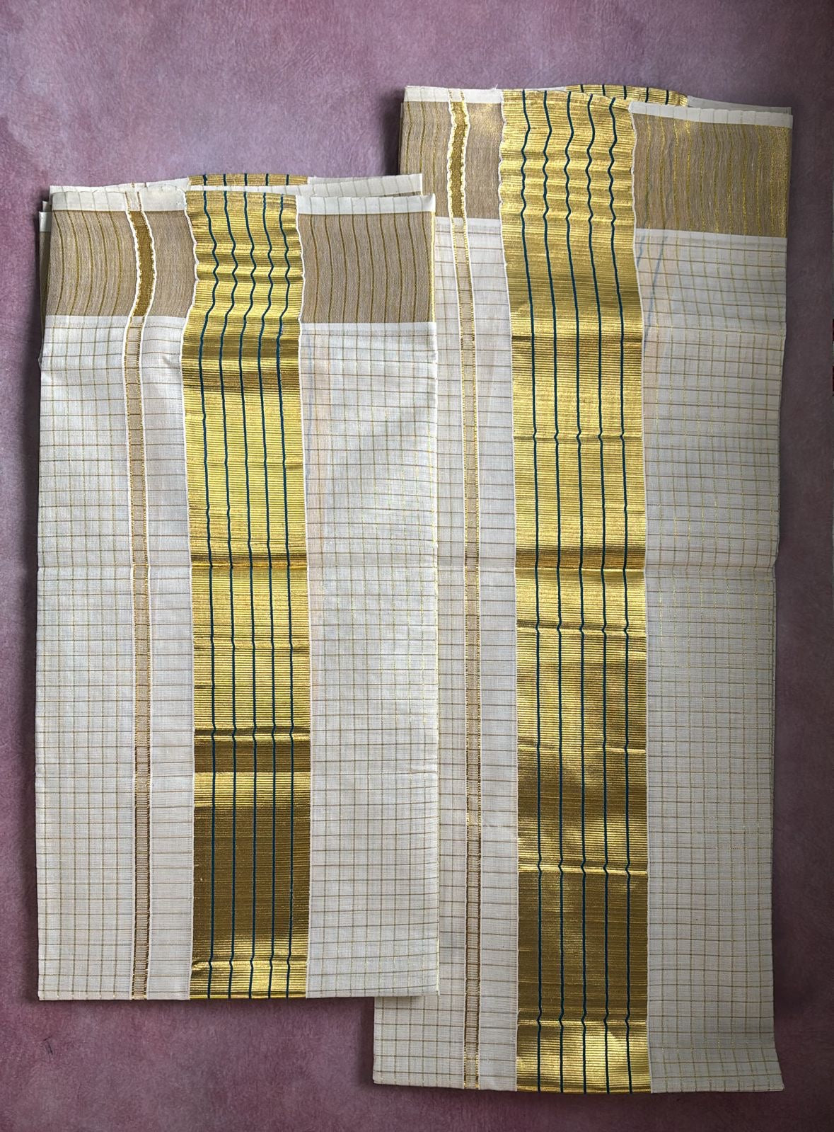 Sarvani Golden Tissue zari checks kasavu with blue kara Set Mundu