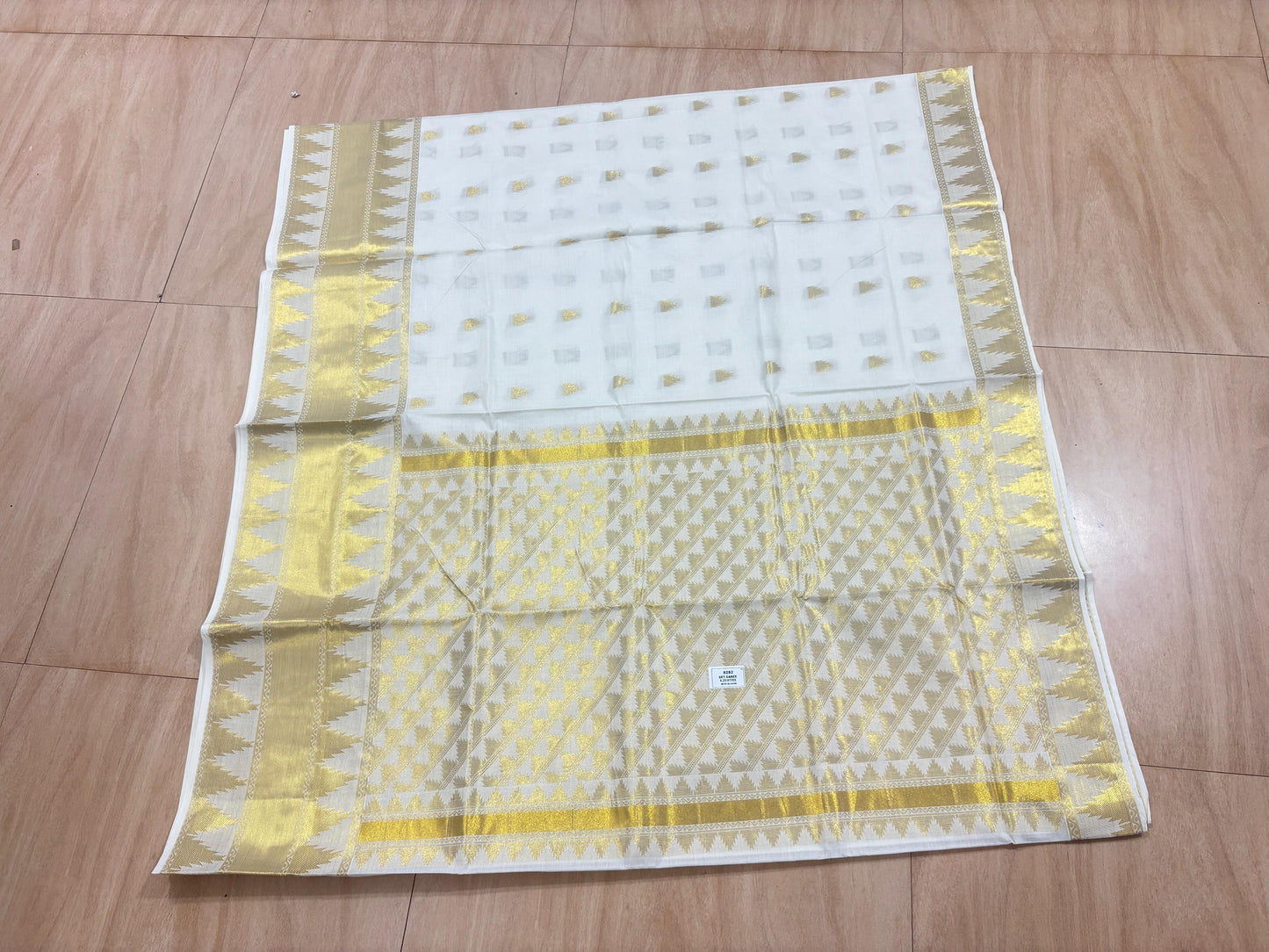 Sarvani Kerala Cotton woven designer pattern Set Saree