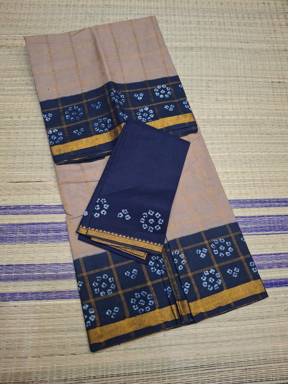 Tarangini wax batik zari kattam sungudi cotton saree beige and blue