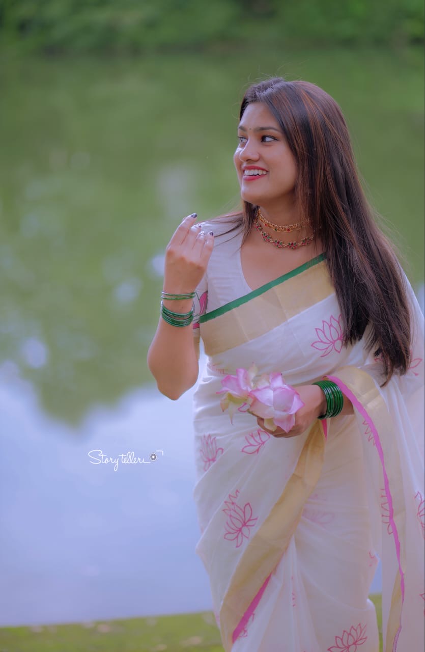 Sarvani Premium Hand block printed Kerala set saree pink lotus( Shwetha menon’s favourite)