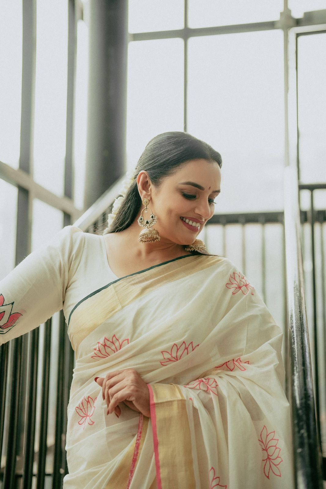 Sarvani Premium Hand block printed Kerala set saree pink lotus( Shwetha menon’s favourite)