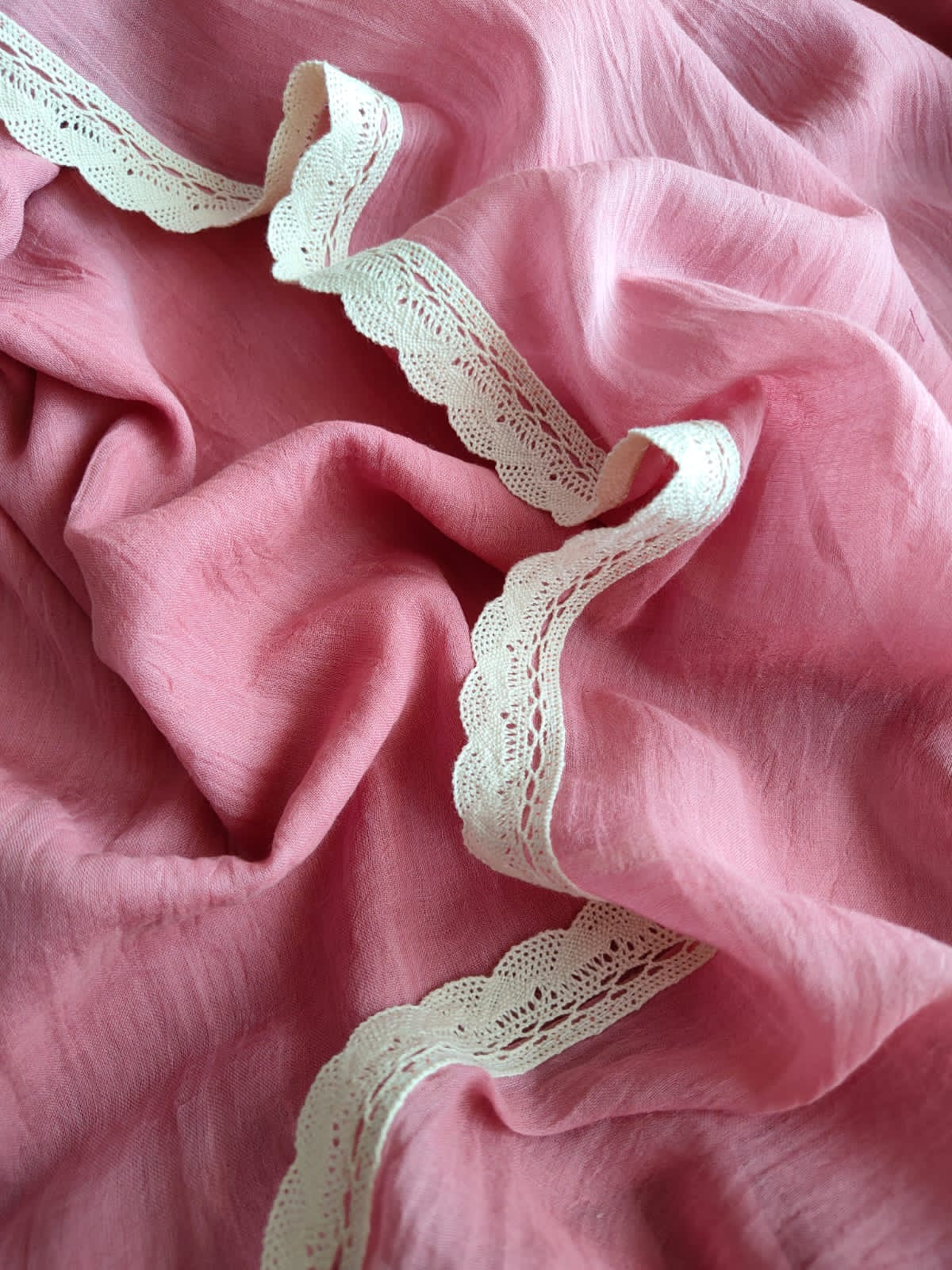 Viharika (विहारिका) Flowy lace: Powder Pink V04