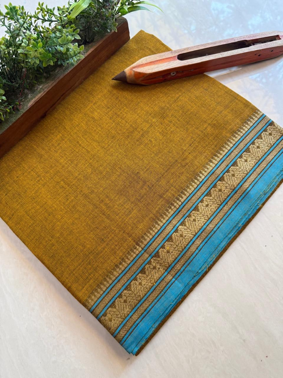 Rangini (रंगीनी) Bengal handloom dhaniakhali Sarees with handloom mark DHA06