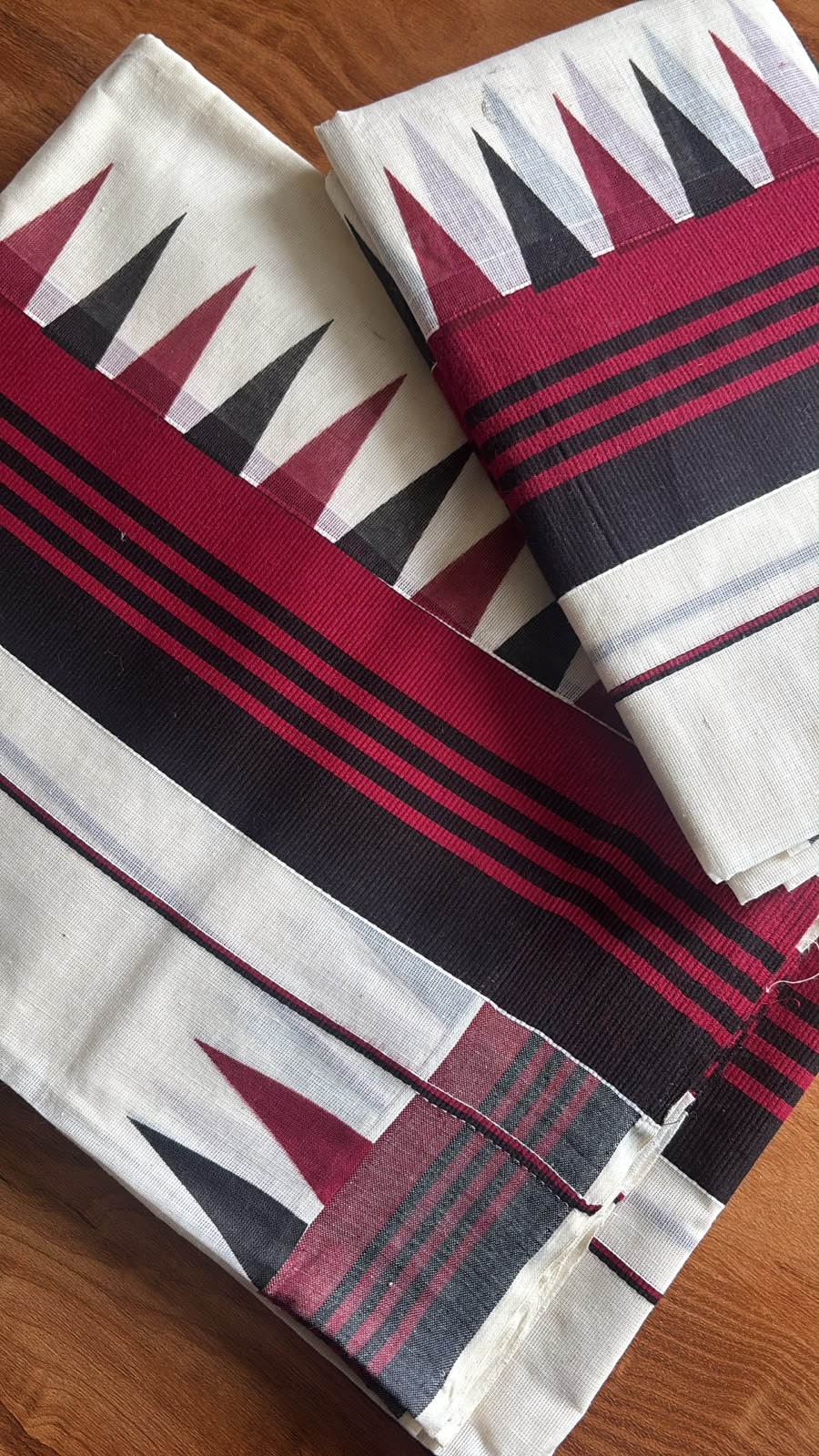 Maroon black temple border kattikara Cotton Set Mundu