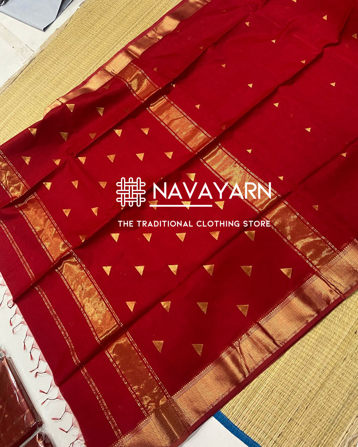 Kalyanika (कल्याणिका) Handloom Maheshwari Silk Cotton Sarees Red KM07
