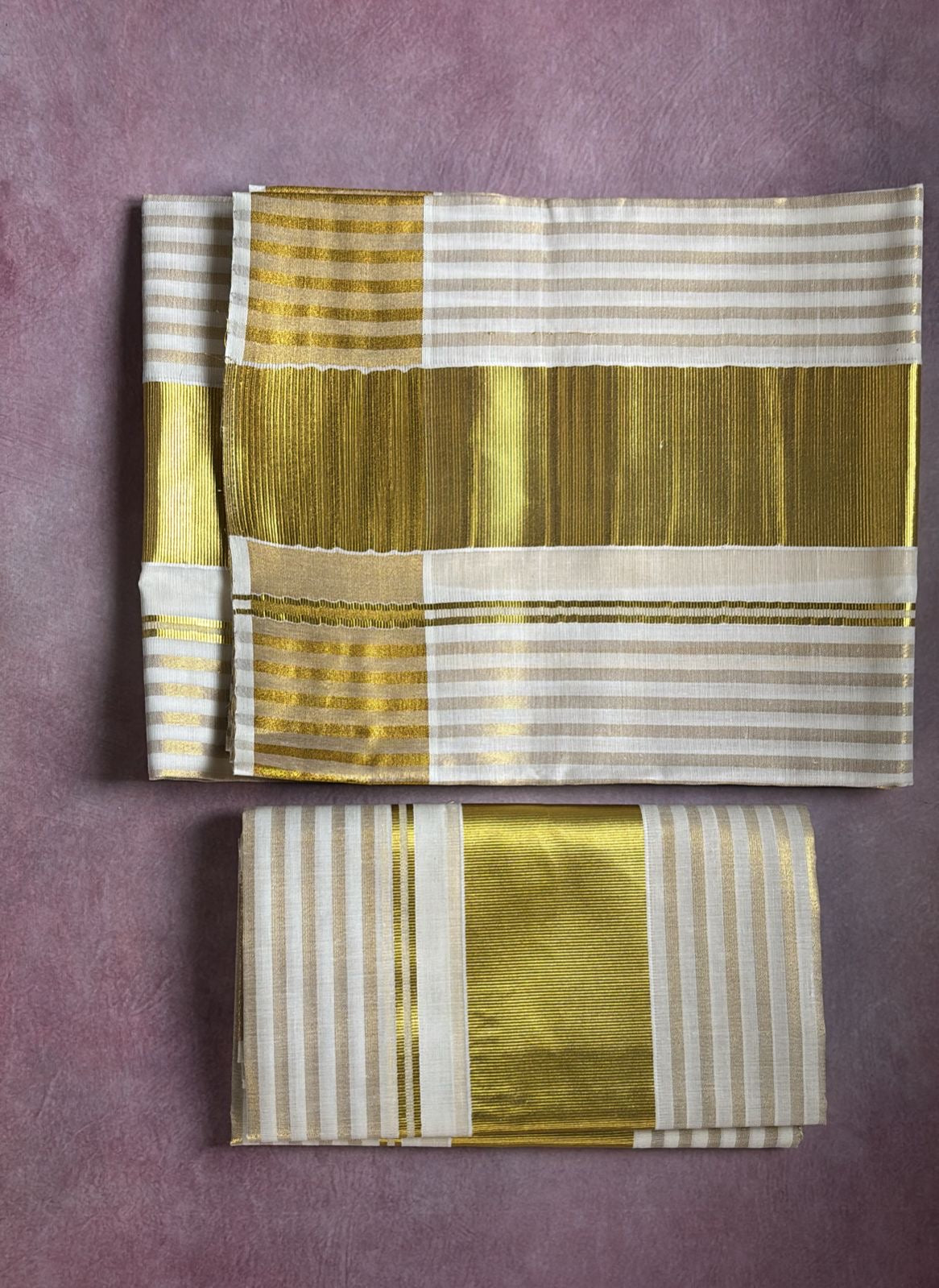 Sarvani Tissue stripes Single Set Mundu