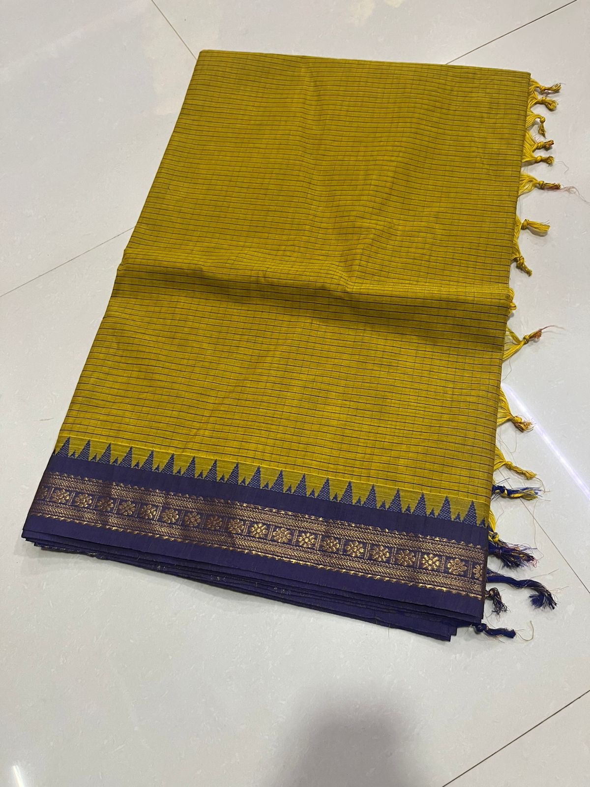 Sangita korvai Vintage Cotton Saree with contrast temple border