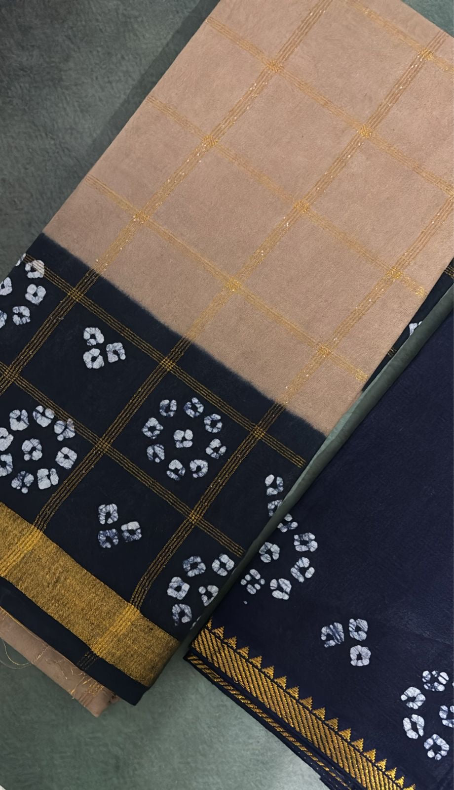 Tarangini wax batik zari kattam sungudi cotton saree beige and blue