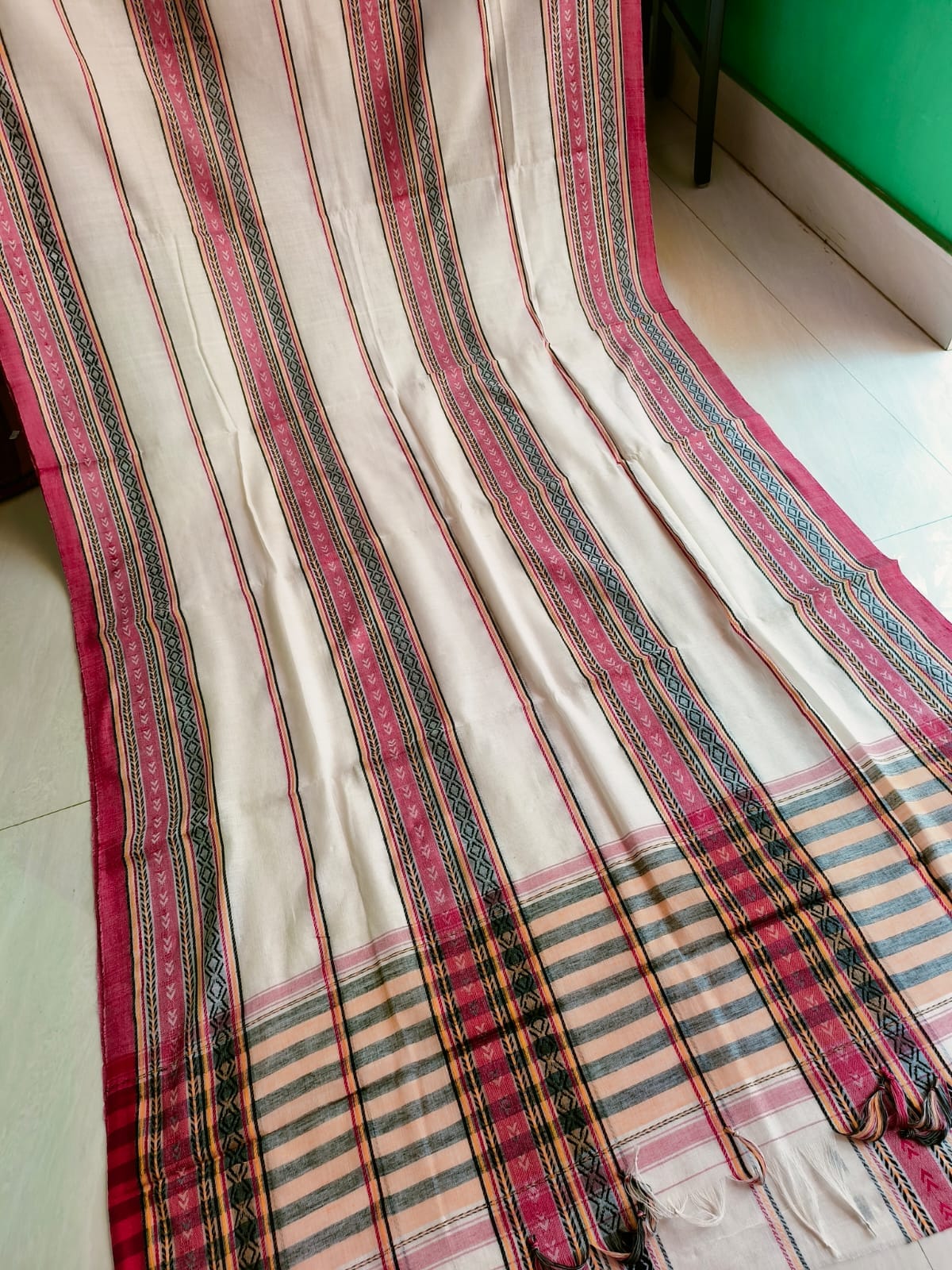 Rangini (रंगीनी) Bengal Handloom Dhaniyakhali Chateau Sarees DHA01