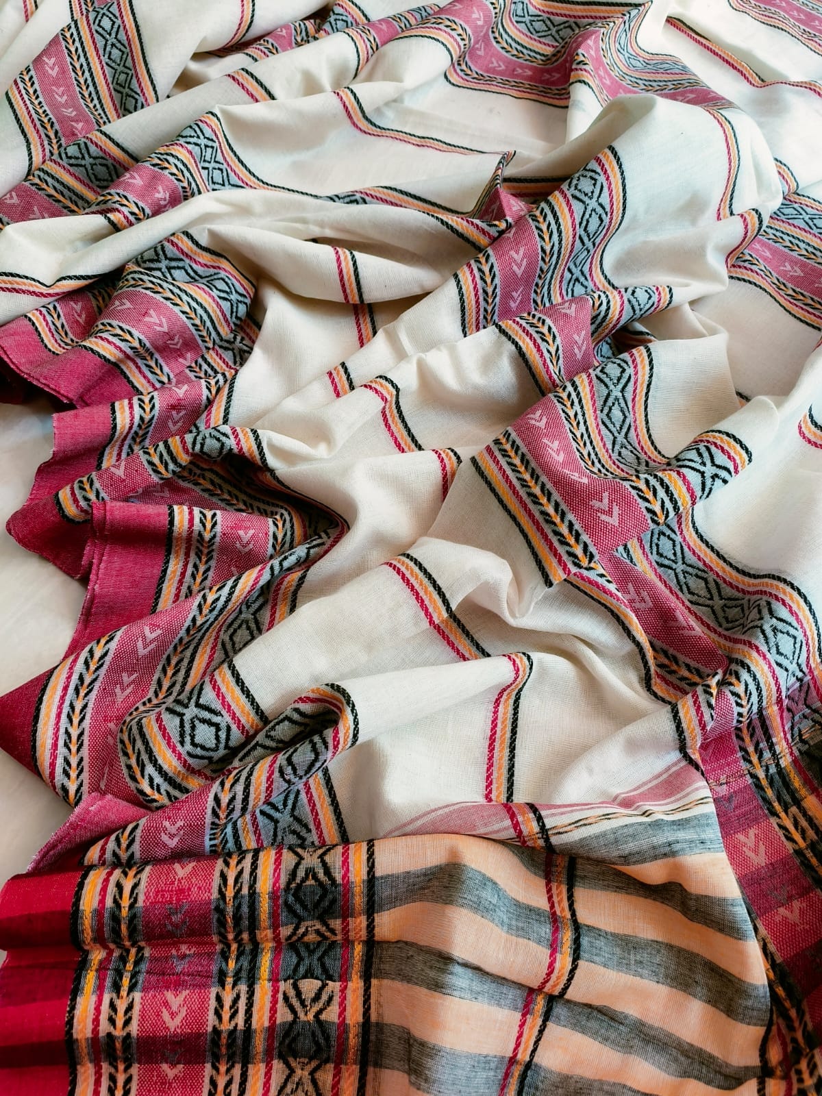 Rangini (रंगीनी) Bengal Handloom Dhaniyakhali Chateau Sarees DHA01