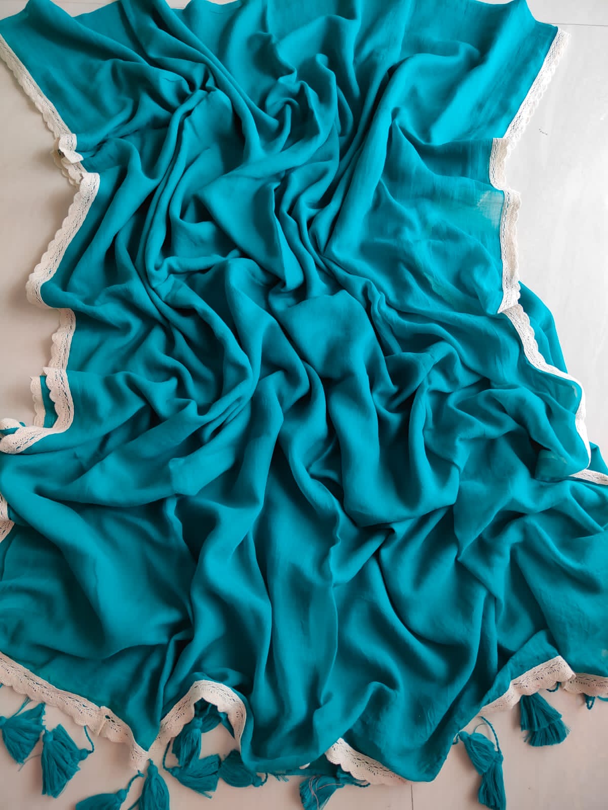 Viharika(विहारिका) Flowy lace: Blue V03