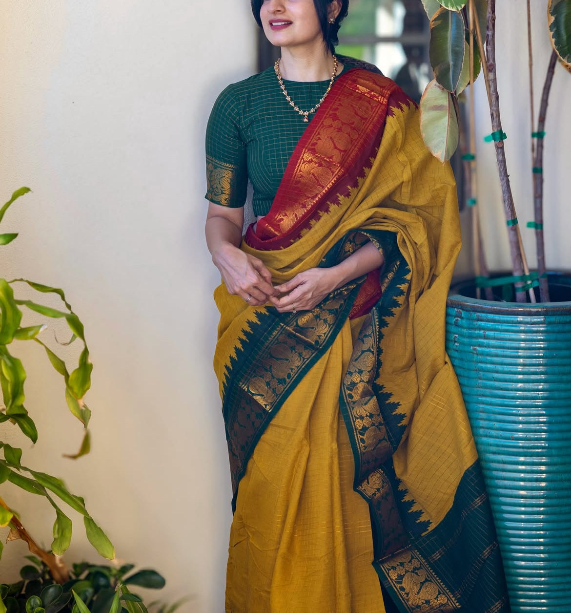 Pre order : Tarangini Handloom zari checks ganga jamuna sungudi sarees