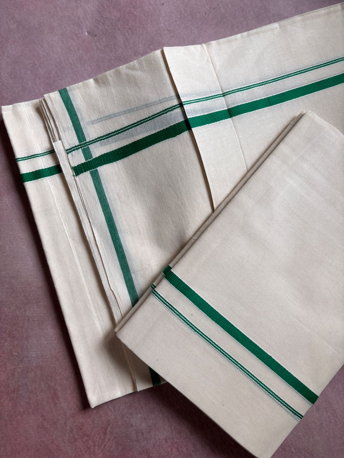 Puliyilakkara Single Set Mundu Green colour, Rajila’s choice
