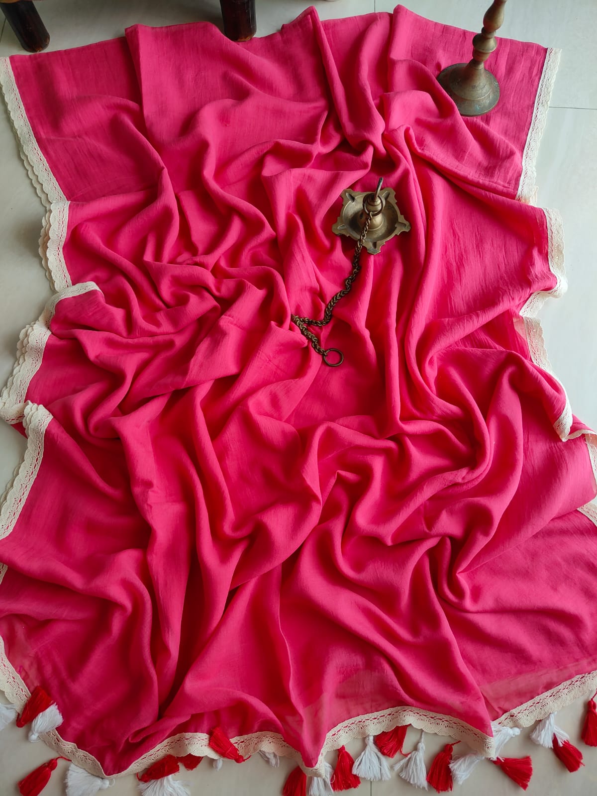 Viharika(विहारिका) Flowy lace: pink