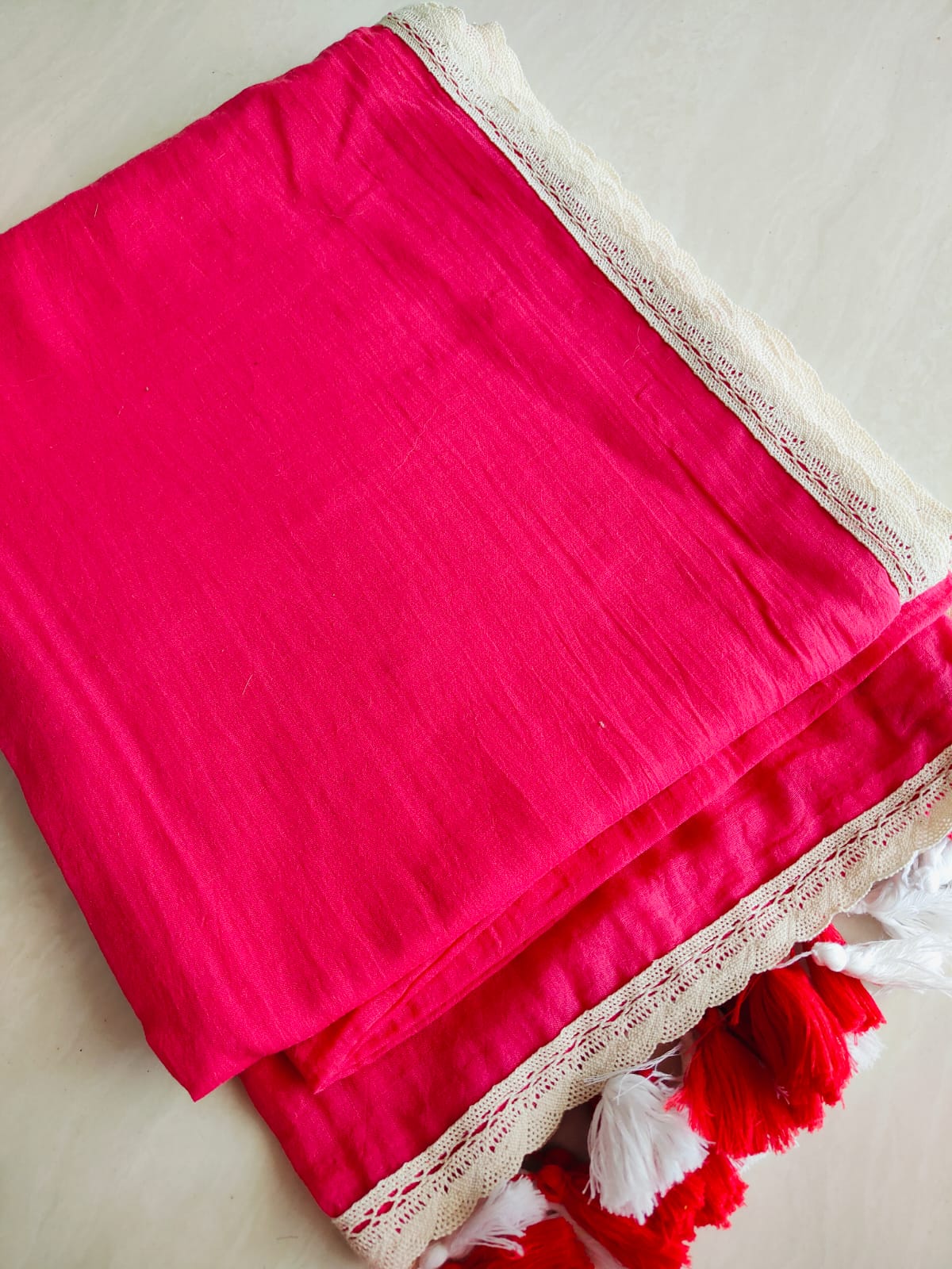 Viharika(विहारिका) Flowy lace: pink