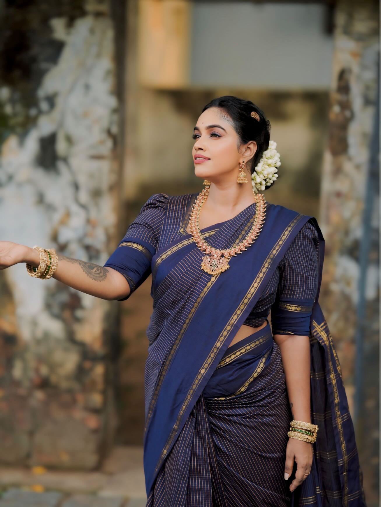 Savithri Arani Pattu Sarees