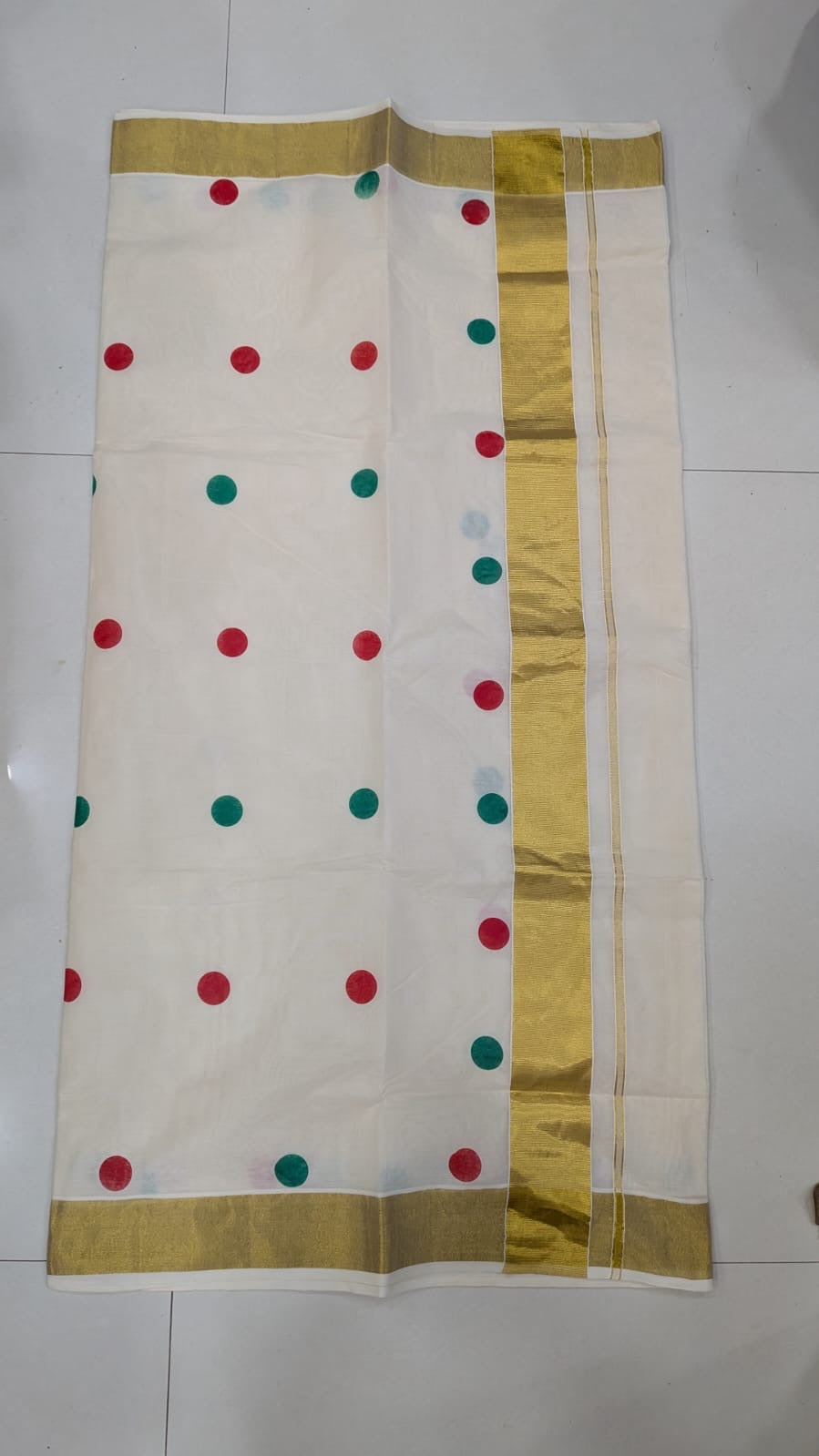 Multi colour polka dot Kerala kasavu Saree