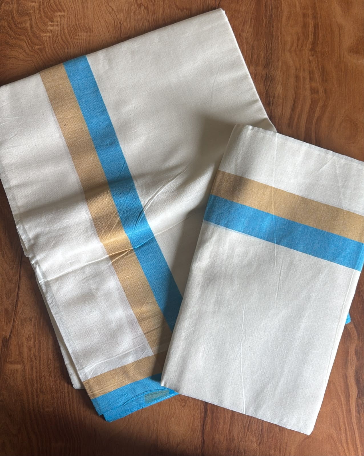 Blue and mustard dual border border mulloth Set Mundu