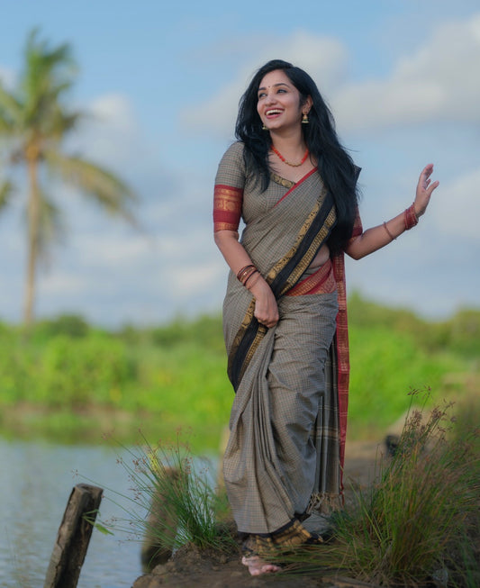 Sangita kanchi cotton checks Saree with ganga jamuna border