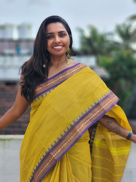 Sangita korvai Vintage Cotton Saree with contrast temple border
