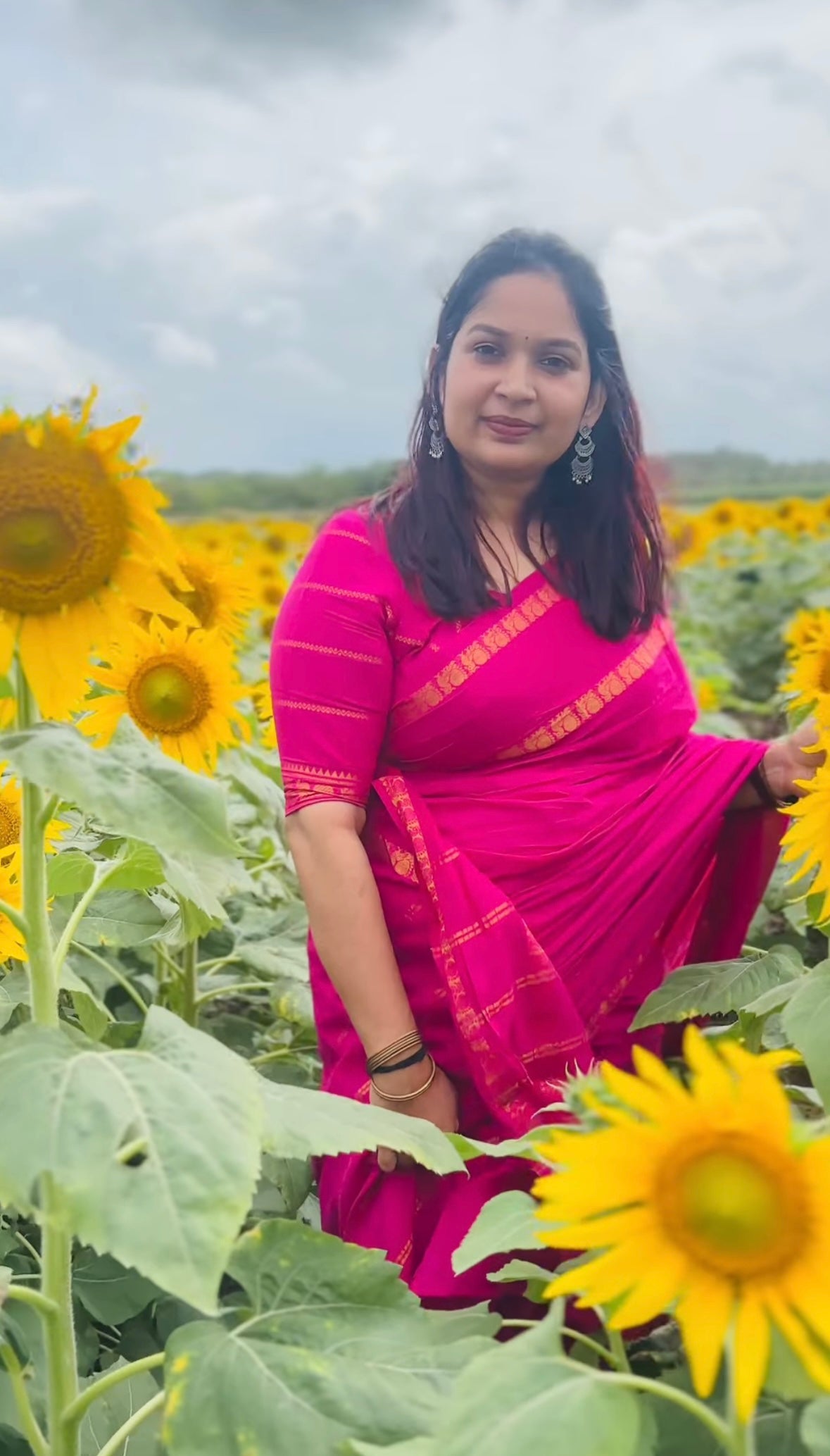 Tarangini Majenta handloom sungudi plain sarees, Sithara’s choice