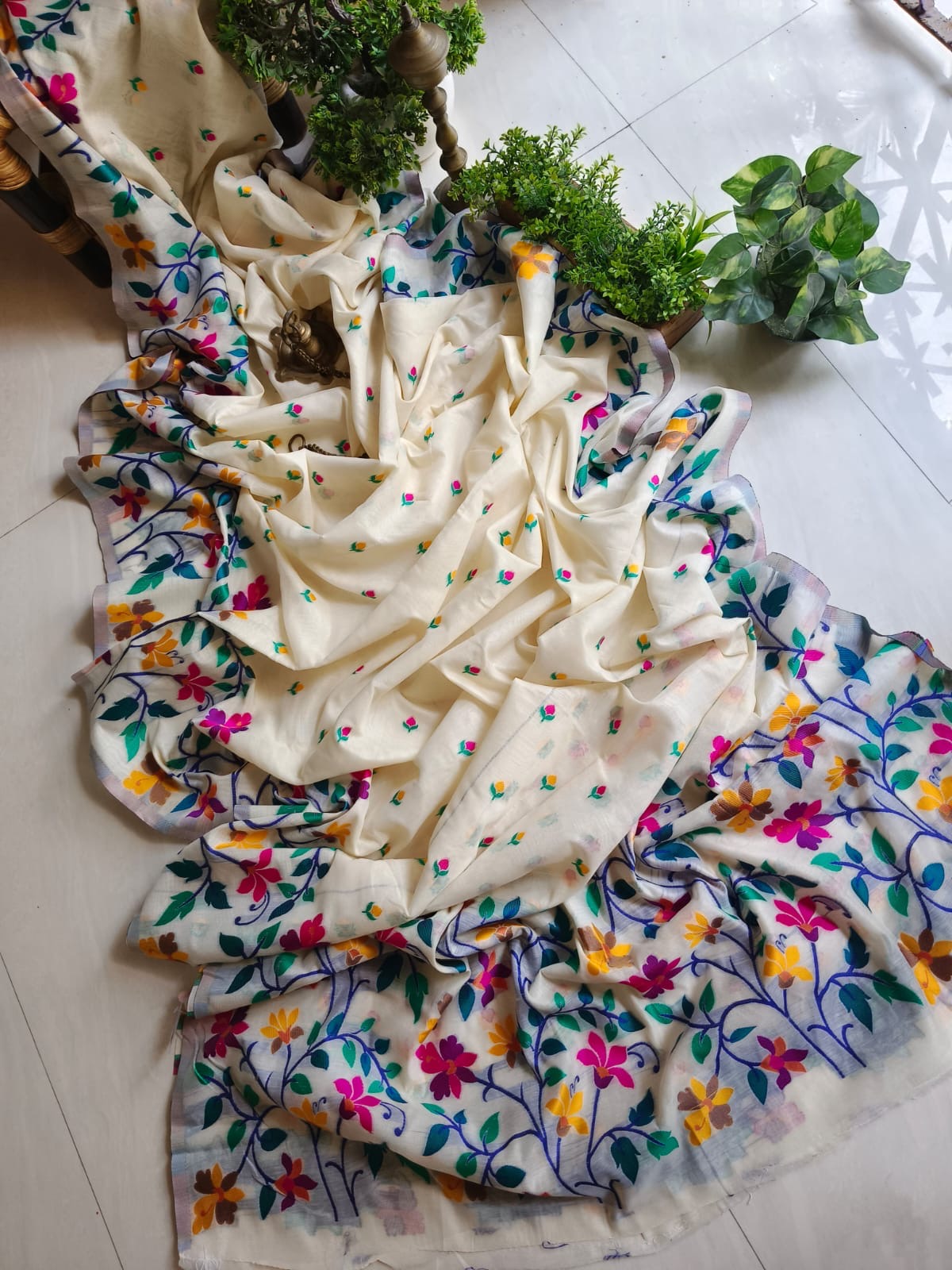 Muslin floral Saree