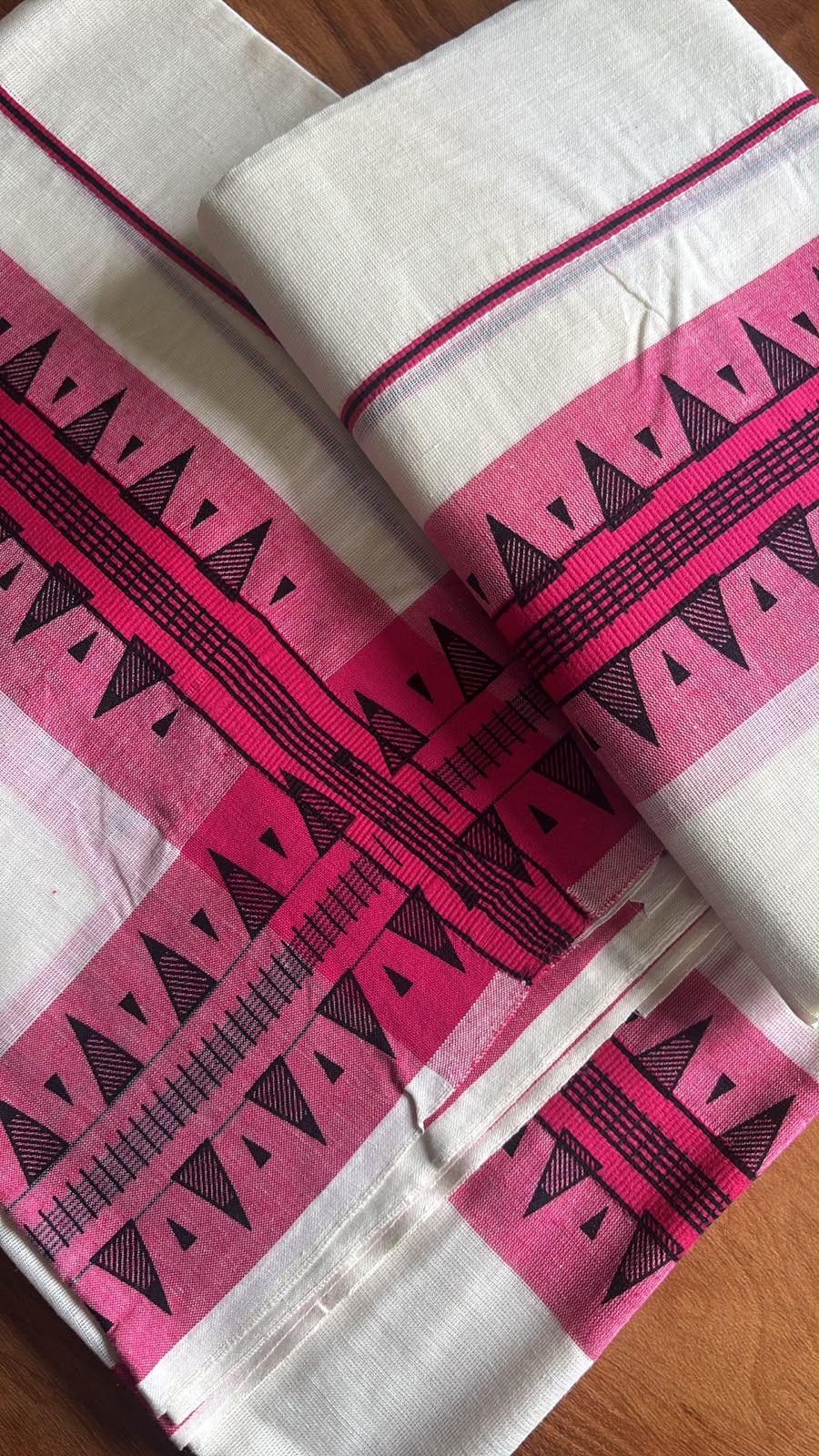 Classic kattikara Cotton temple border pink set Mundu