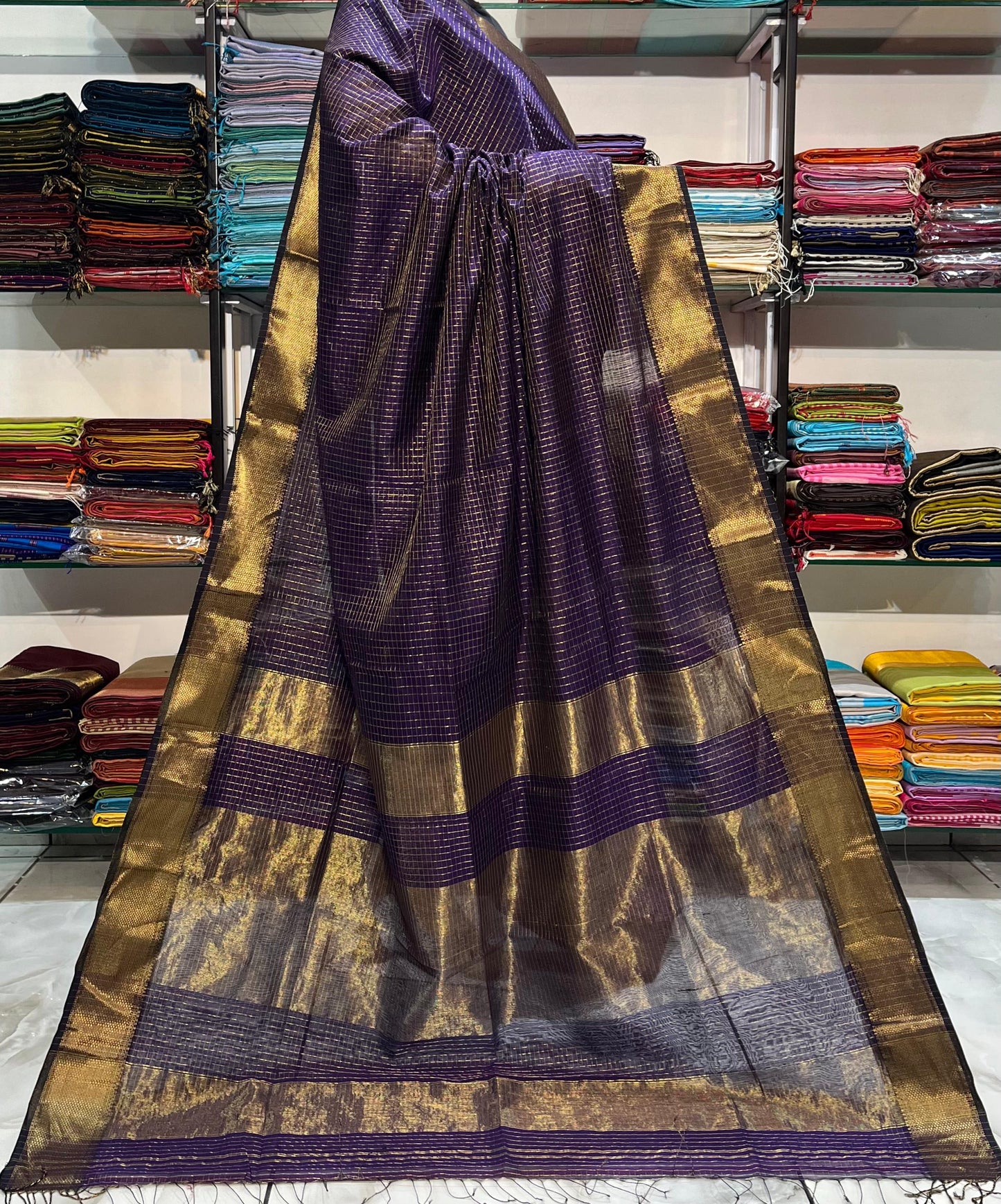 Kalyanika miya actress fame Maheshwari Silk saree