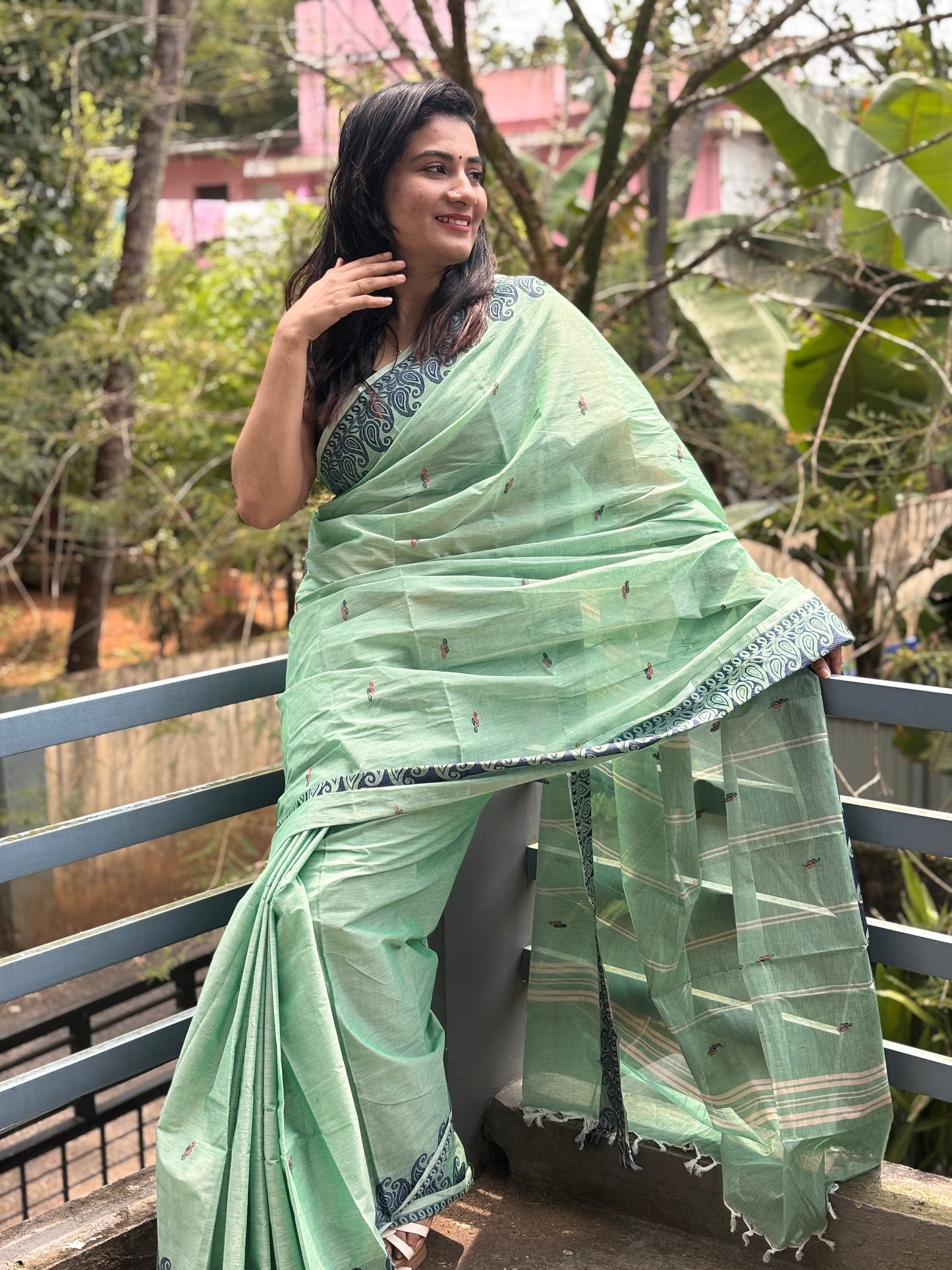 Sangita mango border pastel green Cotton Saree