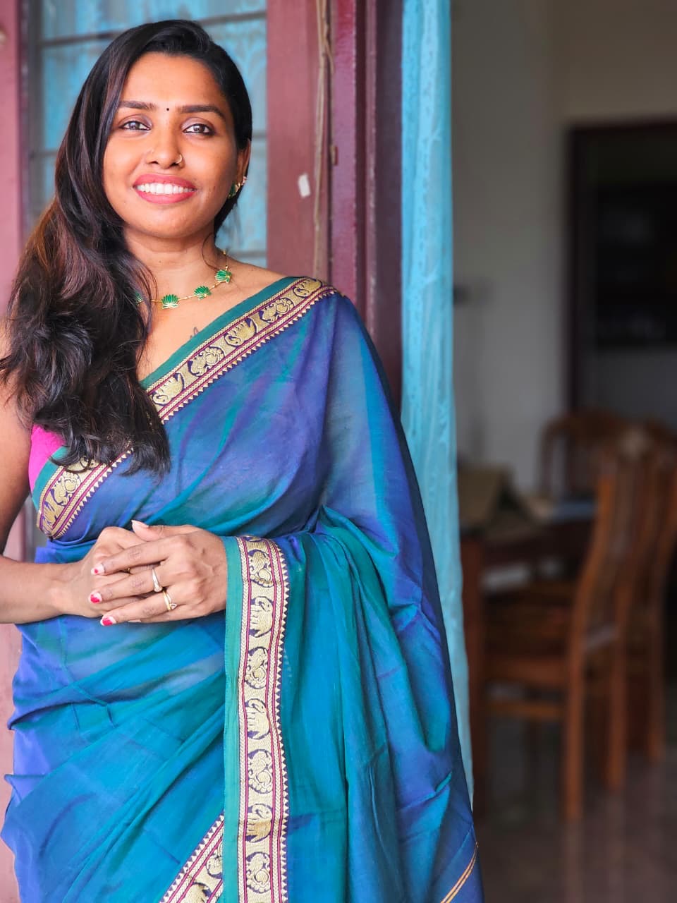 Vrinda Narayanpeth blue dual tone Vintage Sarees