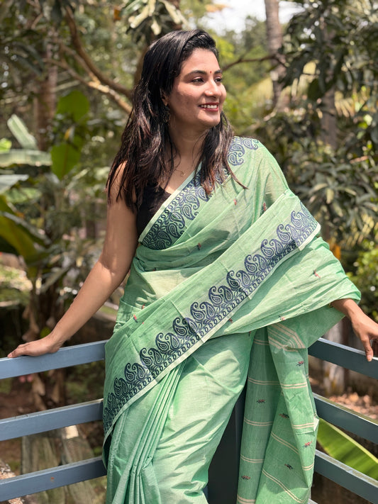 Sangita mango border pastel green Cotton Saree