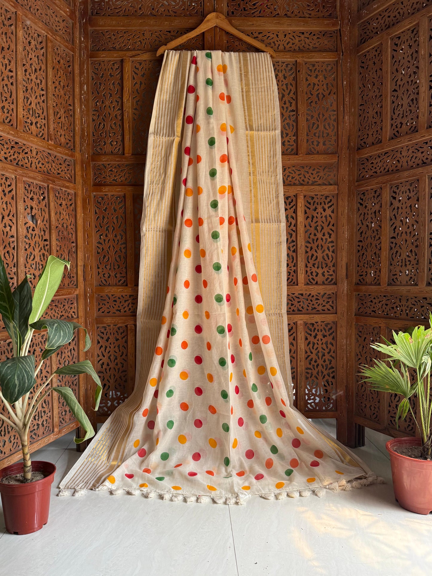 Festive multi colour polka dot handwoven Mul cotton Sarees