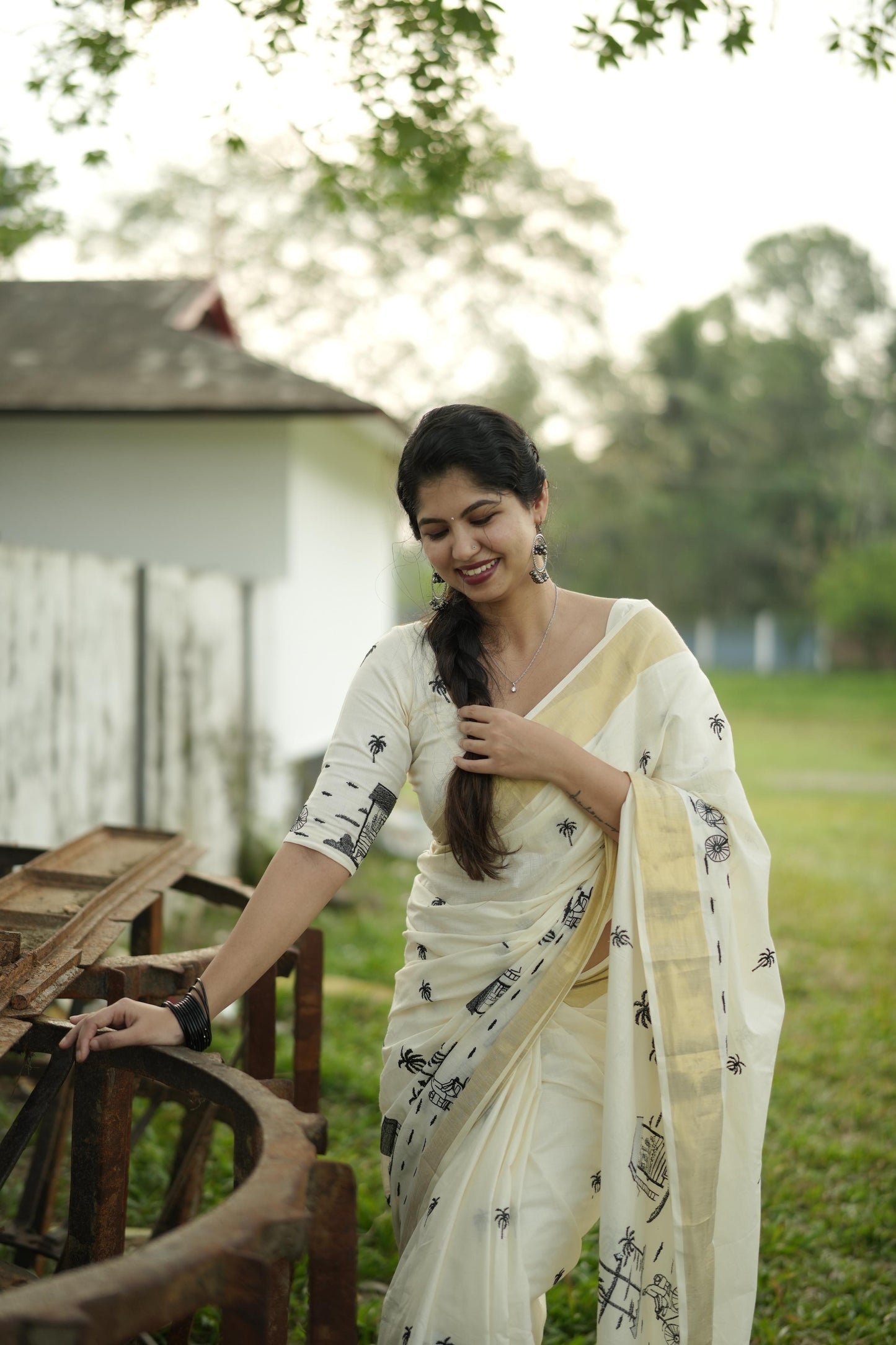 Kerala Village theme Design Kasavu Saree
