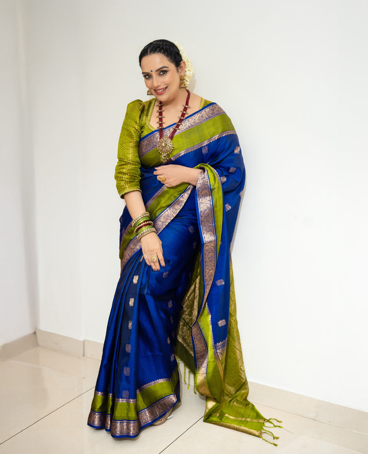 Kanjipuram Silk Saree Shwetha menon choice