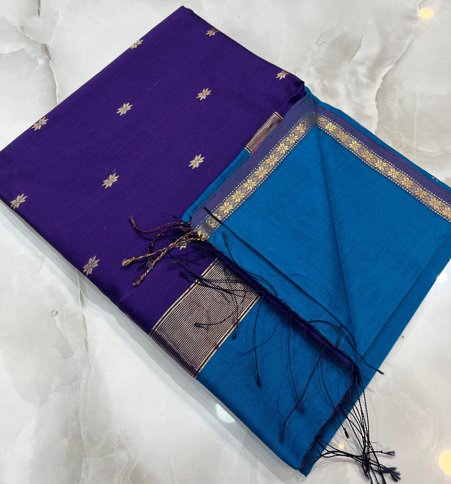 Kalyanika" (कल्याणिका) Handloom Maheshwari Silk Cotton Sarees,Dual tone Blue and purple KM15