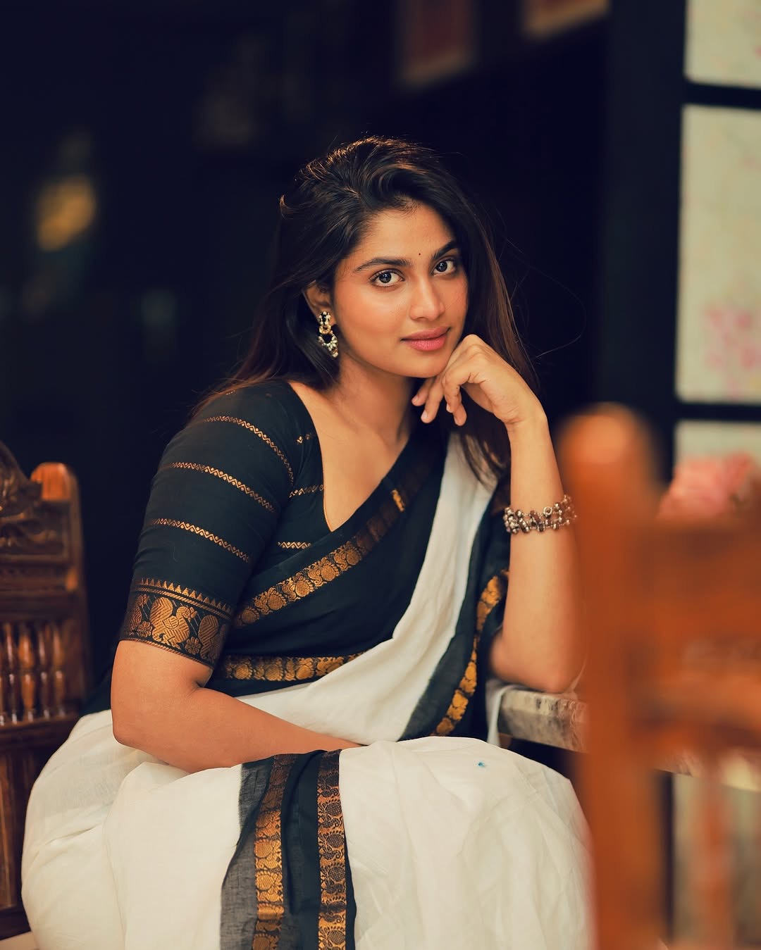 Tarangini : Sungudi Cotton Handloom Saree with Blouse  TA09