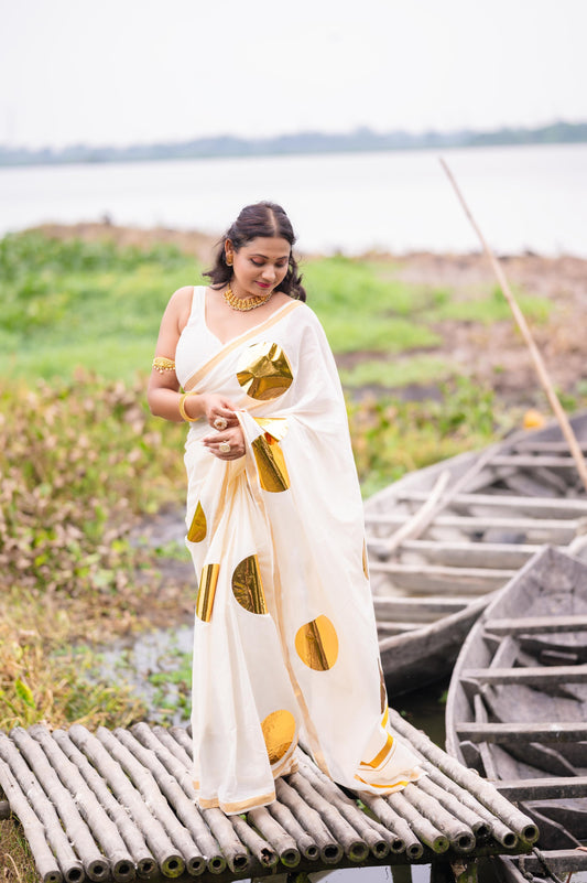 Gold foil Kerala Cotton Saree