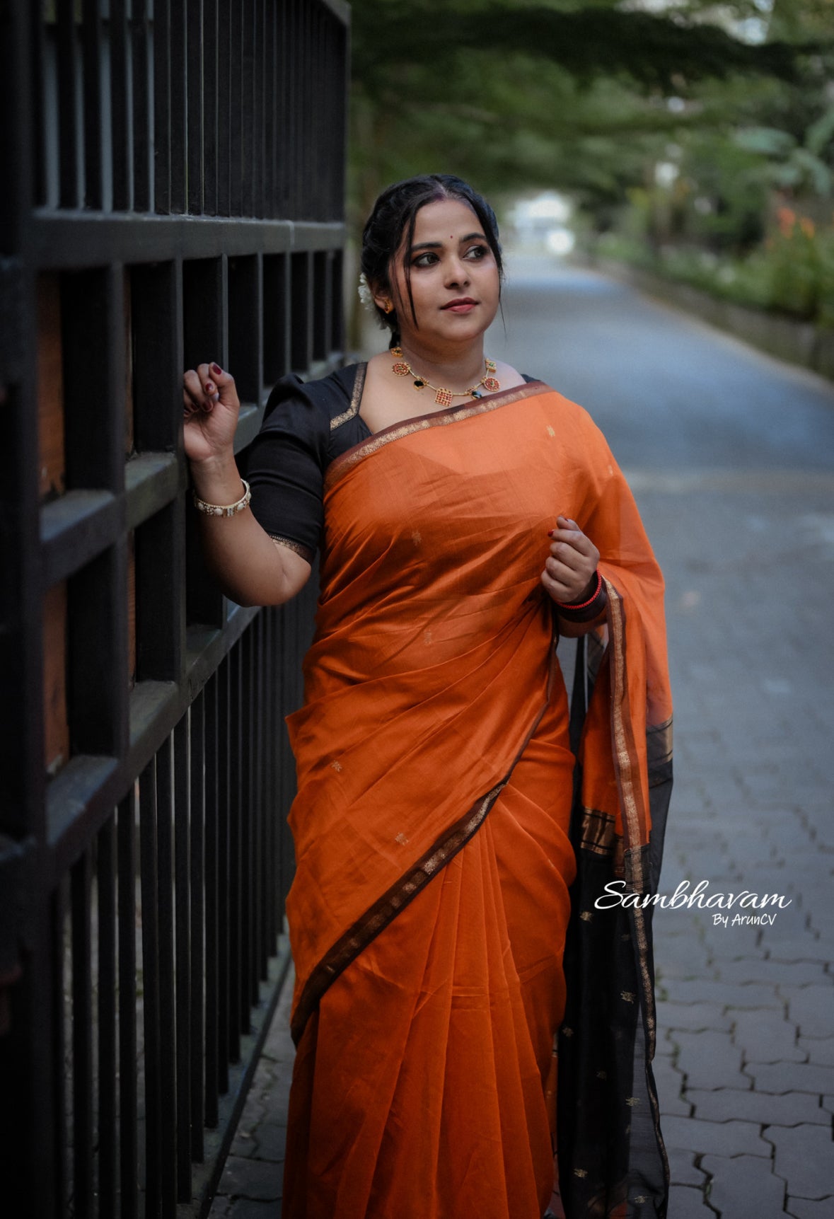 Kalyanika Maheshwari silk saree rust orange black combo Shibla Fara’s choice