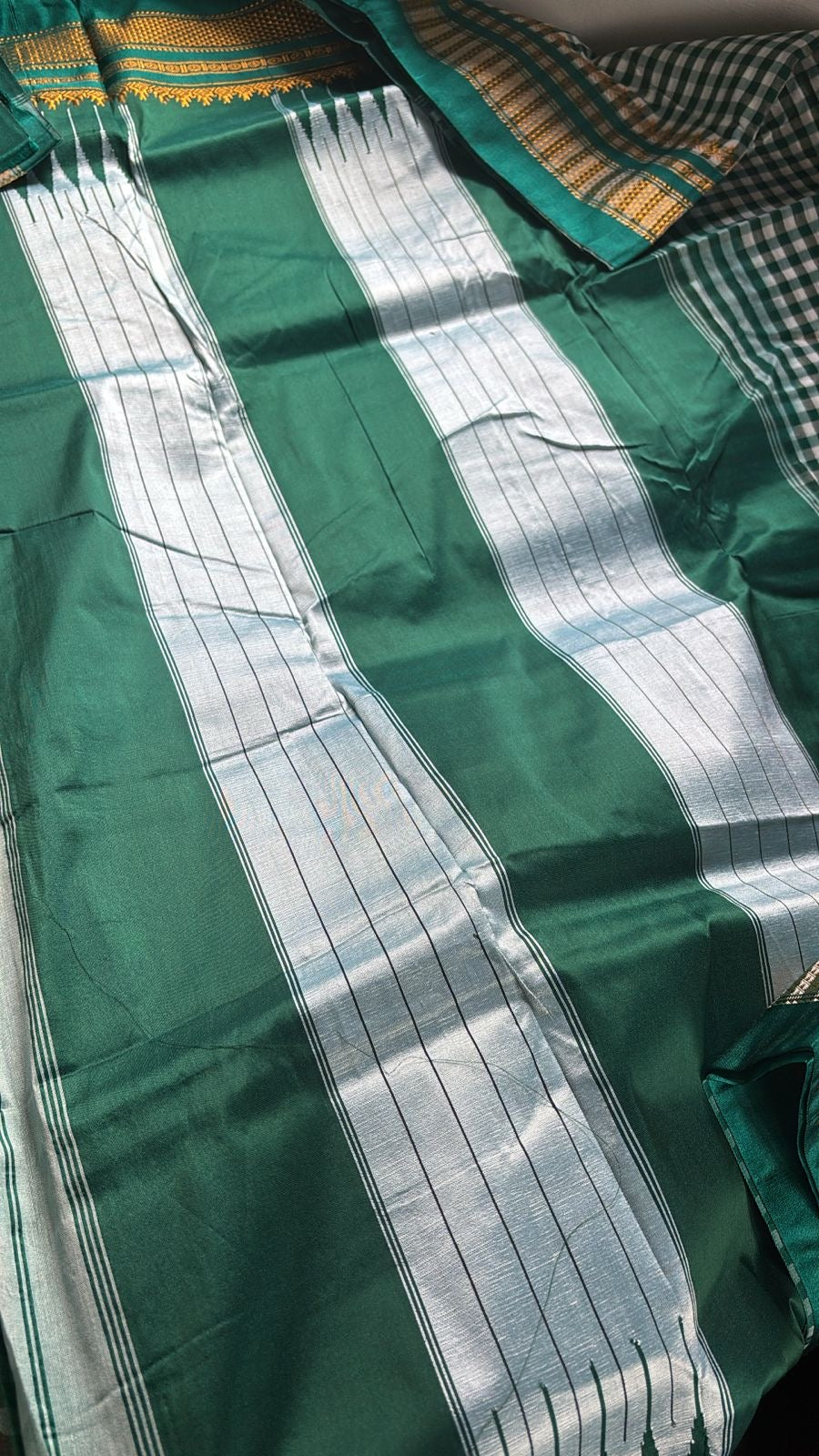 Yashodha Rama green check Cotton silk Sarees