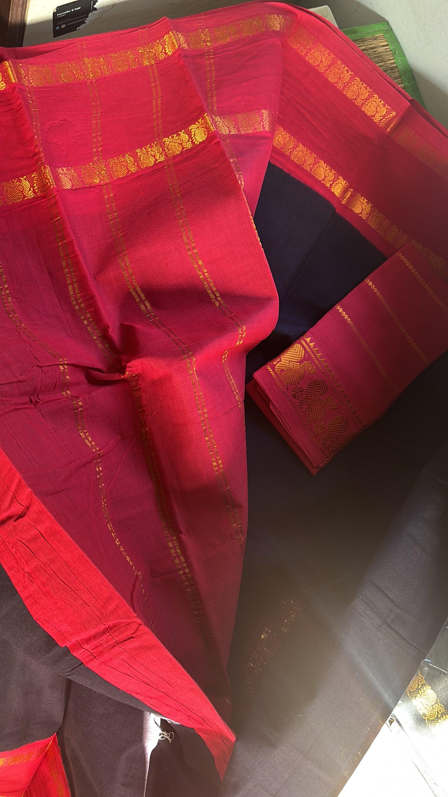 Tarangini Black and maroon combo retta petta Sungudi handloom Saree