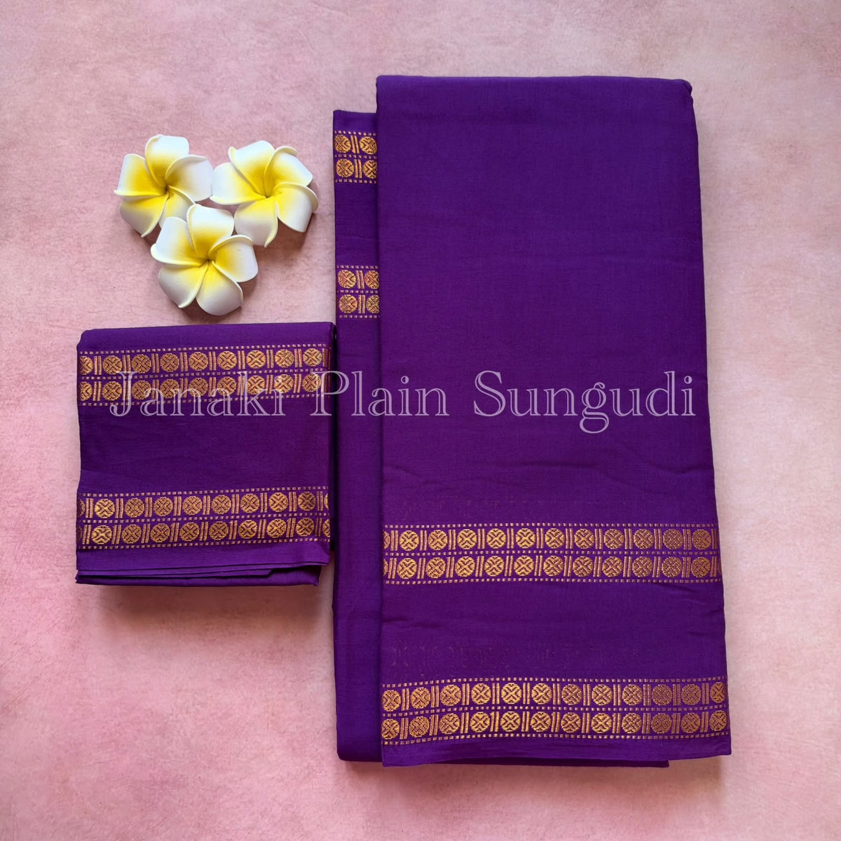 Mathangi Rudraksha border plain Sungudi handloom cotton Saree Violet