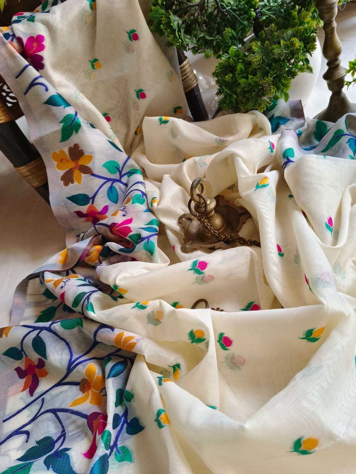 Muslin floral Saree