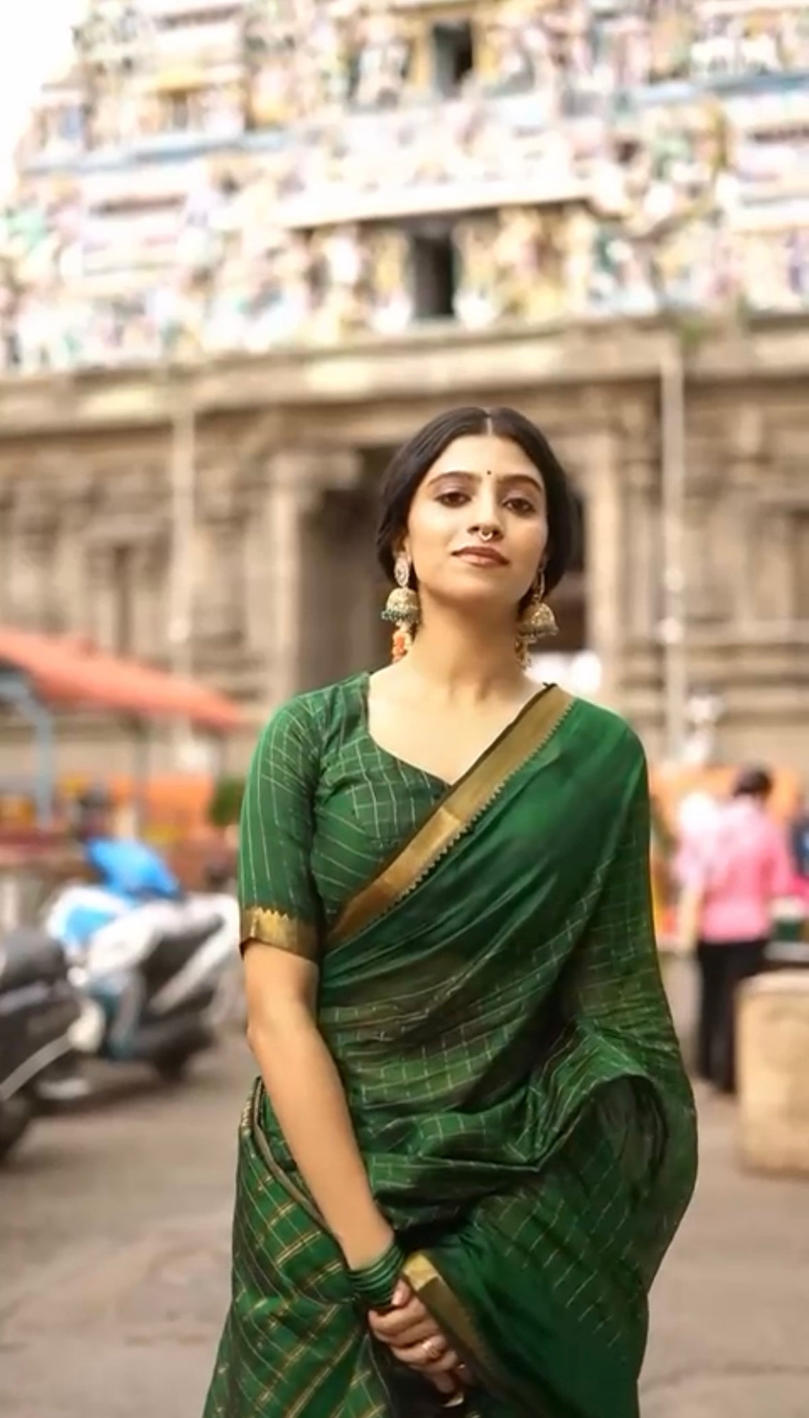 Mangalagiri pattu sarees Green